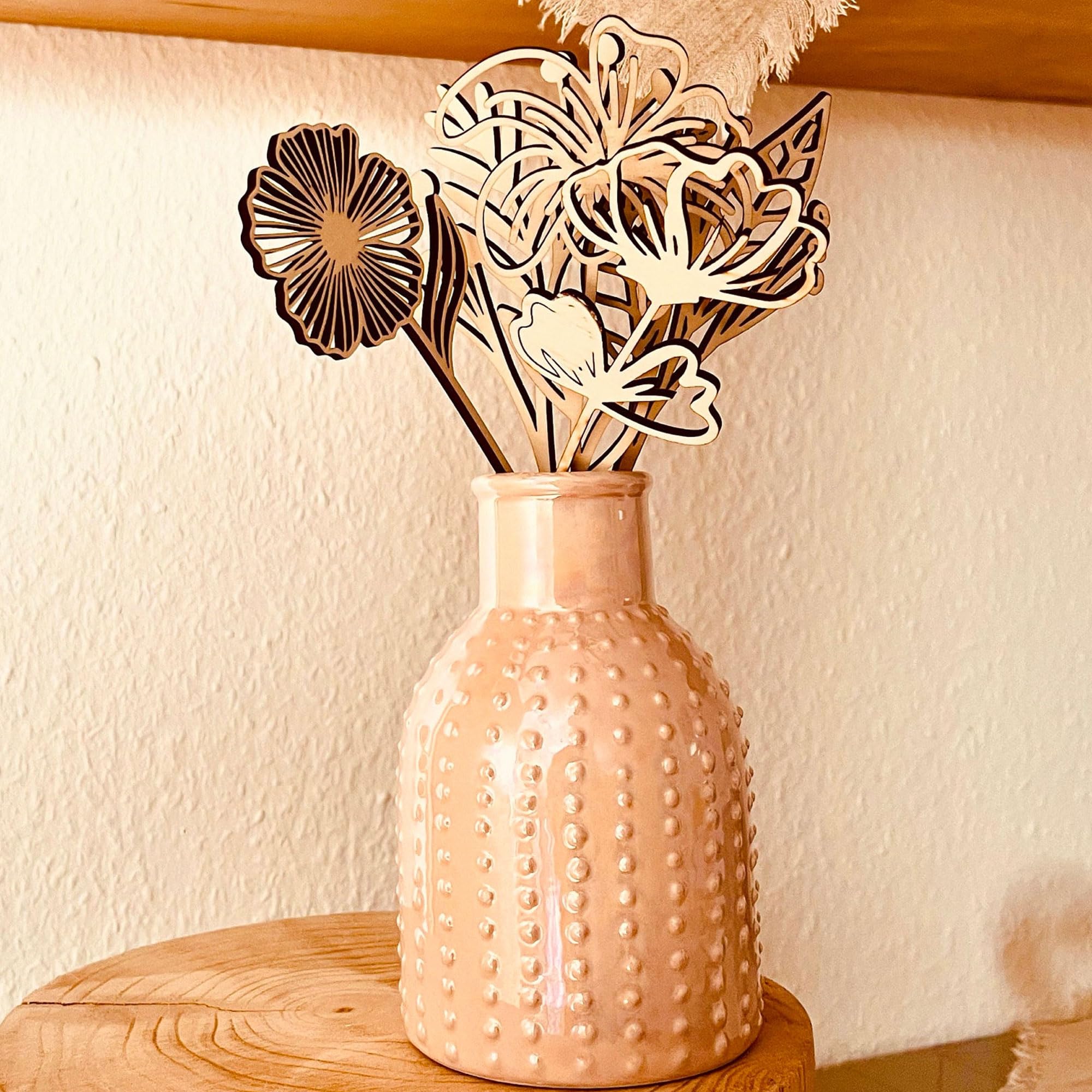 Amazon｜木製の誕生花、木製の野花、木の花の茎、木製の花束:8つの