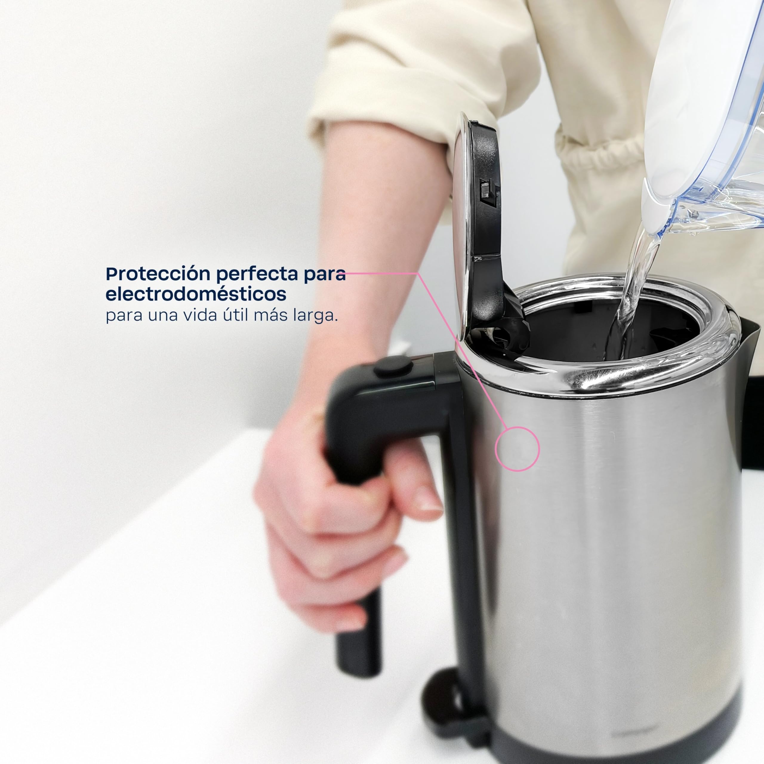 BWT Filtro de Agua Vida Petrol 2,6L + 13 Cartuchos de Filtro de Magnesio | Paquete Anual | Filtro de Agua Potable | Para Comidas & Bebidas | Filtra Cal, Cloro, Plomo & Cobre