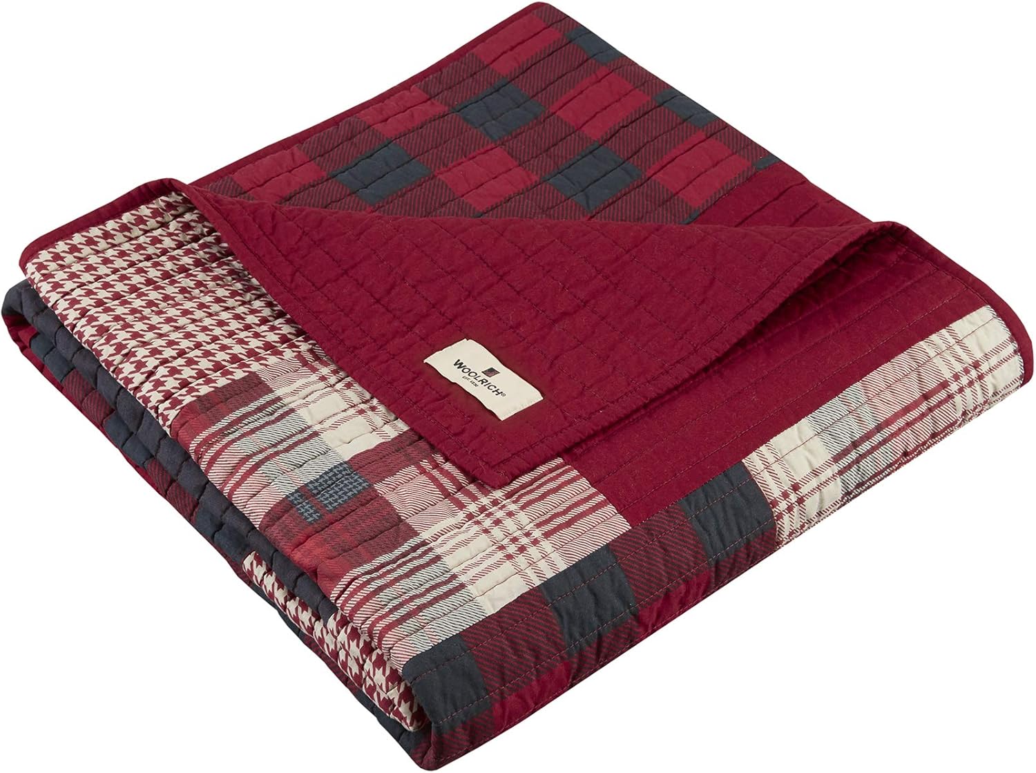 Woolrich Sunset Red Quilted Throw Blanket - Reversible Patchwork Moose Cabin Design, 100% Cotton Lightweight All-Season 50x70 Couch Sofa Layer