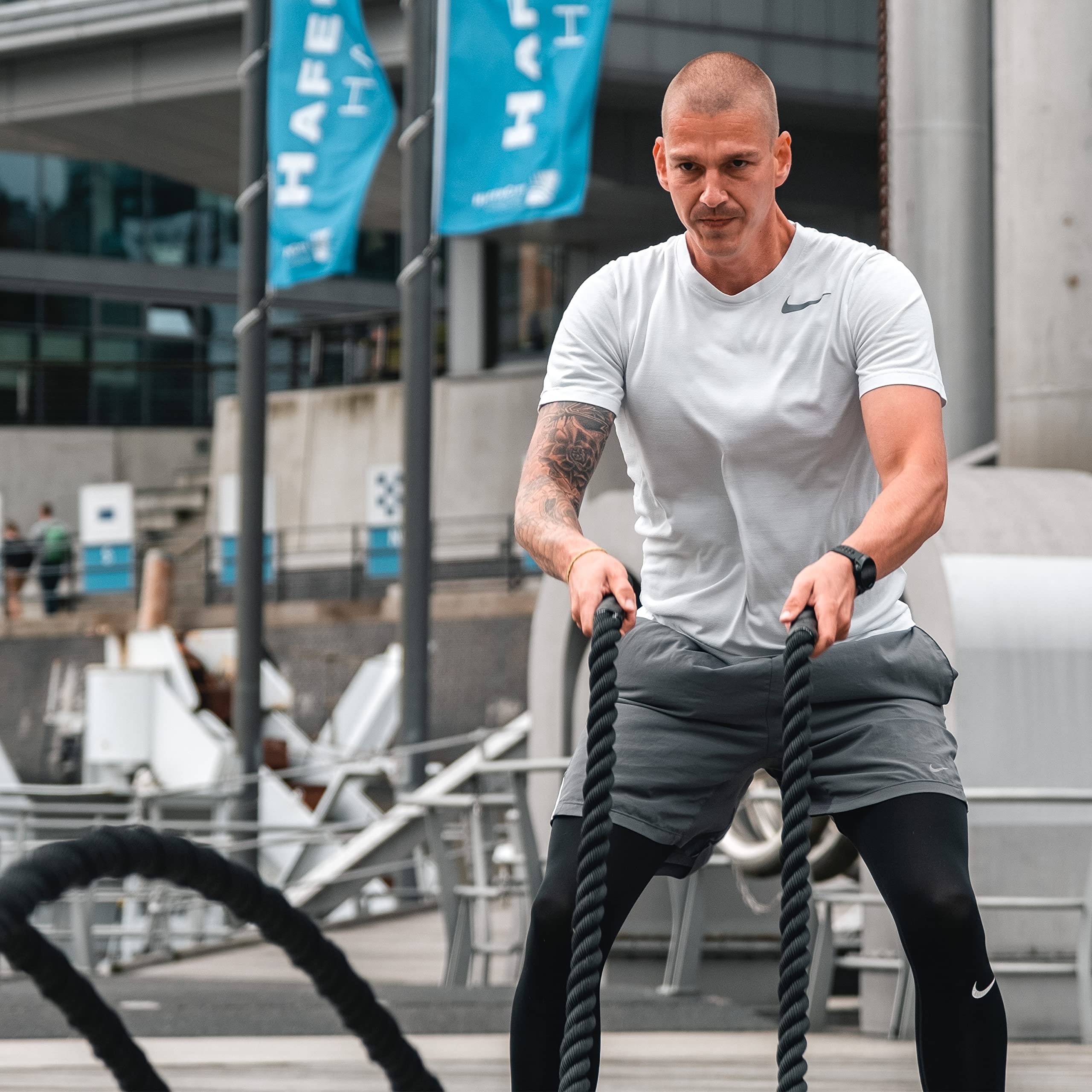 SportPlus - Corde d'entraînement et de sport de haute qualité - Parfaite pour l'endurance et le développement musculaire - Corde serpentine - Longueur 9/12/15 mètres