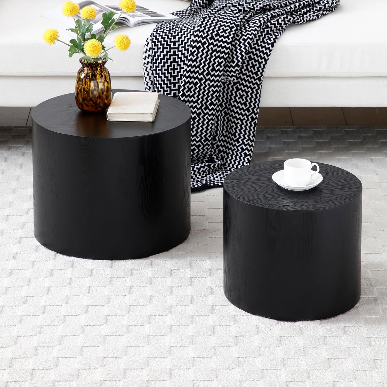 Round Nesting Coffee Table Set of 2, Modern Wood Drum Circle Side Table Small Minimalist Unique Tea End Table for Living Room, Apartment, No Assembly Required, 18.9" &14.9", Black