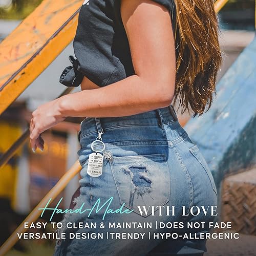 Miniatura 10 de MOM & THREE DAUGHTERS Llavero de la Fuerza Aérea de Estados Unidos Llavero militar inspirador para hombres y mujeres Regalos militares para