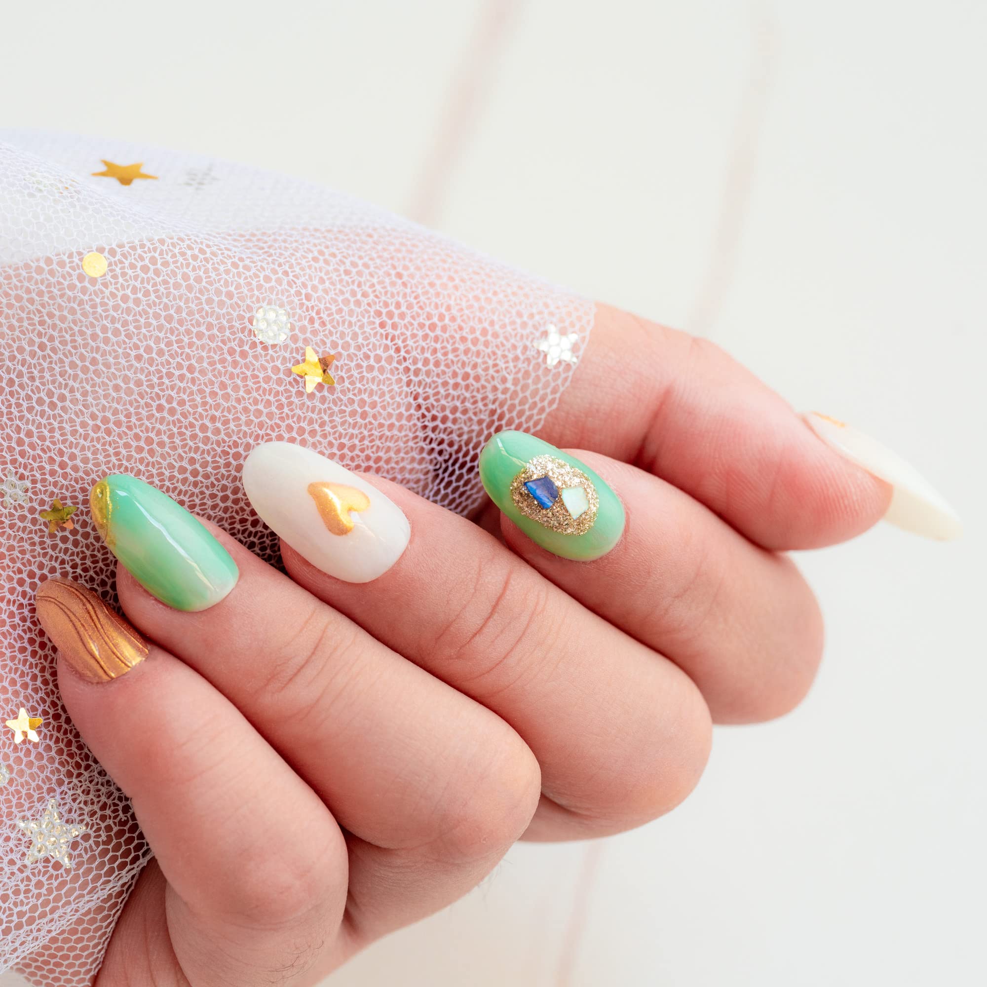 Sun&Beam Nails Handmade Press On Nail Medium Oval White Acrylic Fake Tip 3D Irregular Design Art Charms Cute with Storage Box 10 Pcs (L) - Image 3