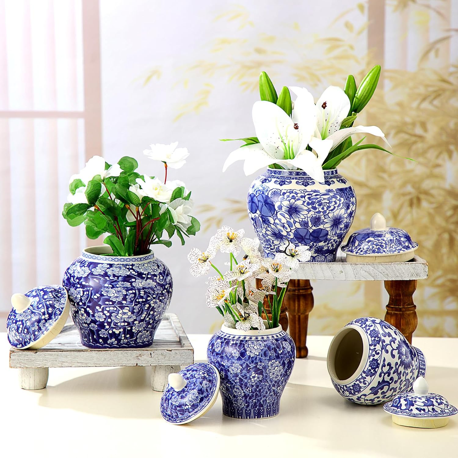 Hushee Set of 4 Blue and White Porcelain Vase Chinoiserie Ginger Jar Blue Flower Vase 2 Size Ceramic Chinese Flower Decorative Bud Jars with Lid for Home Bedroom Shelf Tabletop Decor