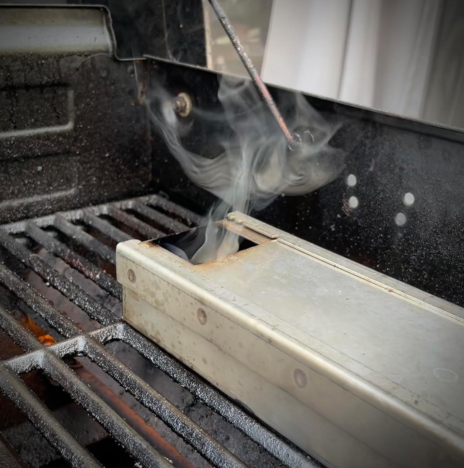 Generic Smokin Flavor Stainless Steel Smoker Box, Standard, Silver, grsmoflv001