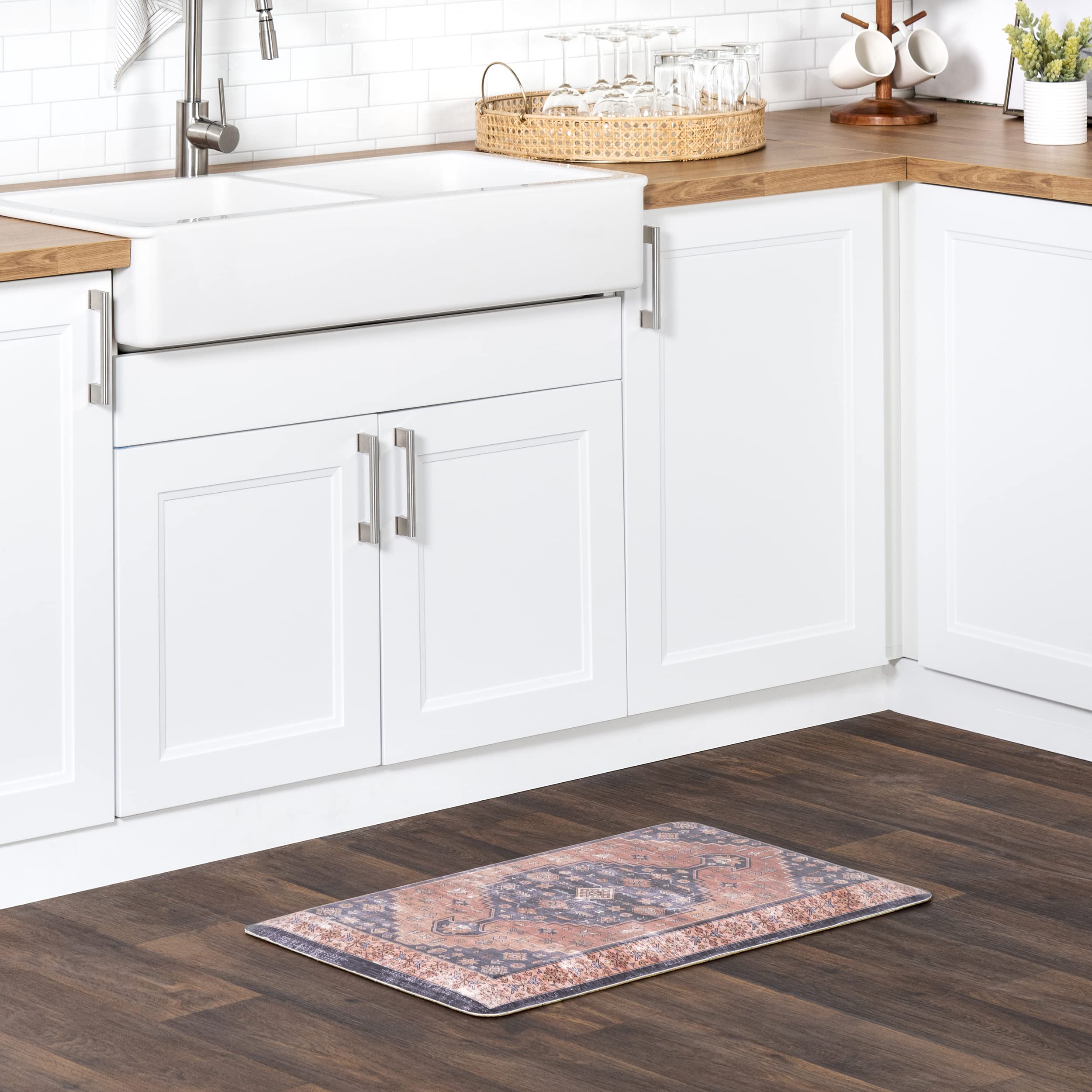 Tapis de cuisine vintage bleu nuLOOM pour sublimer votre intérieur