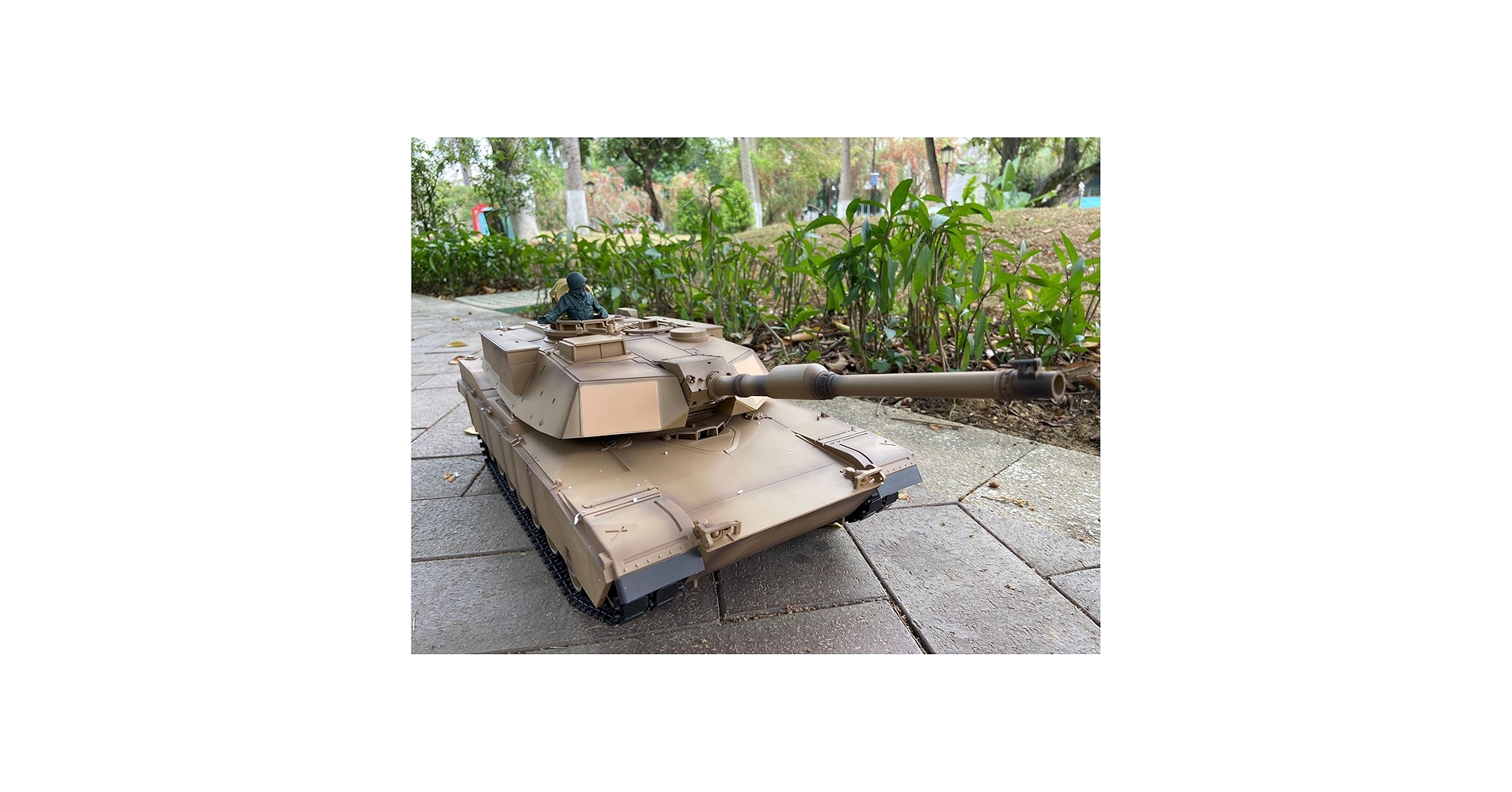 【迫力満点❕迷彩模様】最強大型戦車ラジコン 迫力満点❕迷彩模様】最強大型戦車ラジコン ラジコン 戦車 1/16