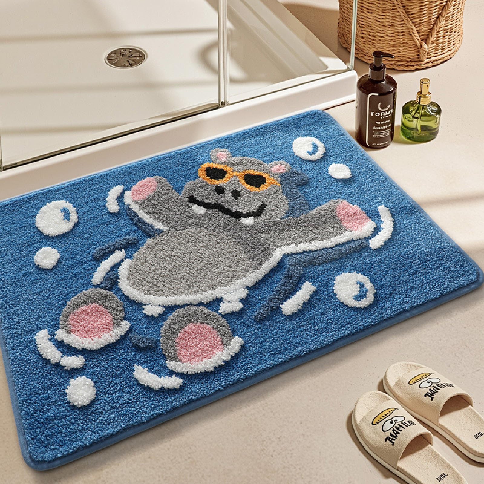 Tapis de bain antidérapant Hippo contre les glissades et sols humides