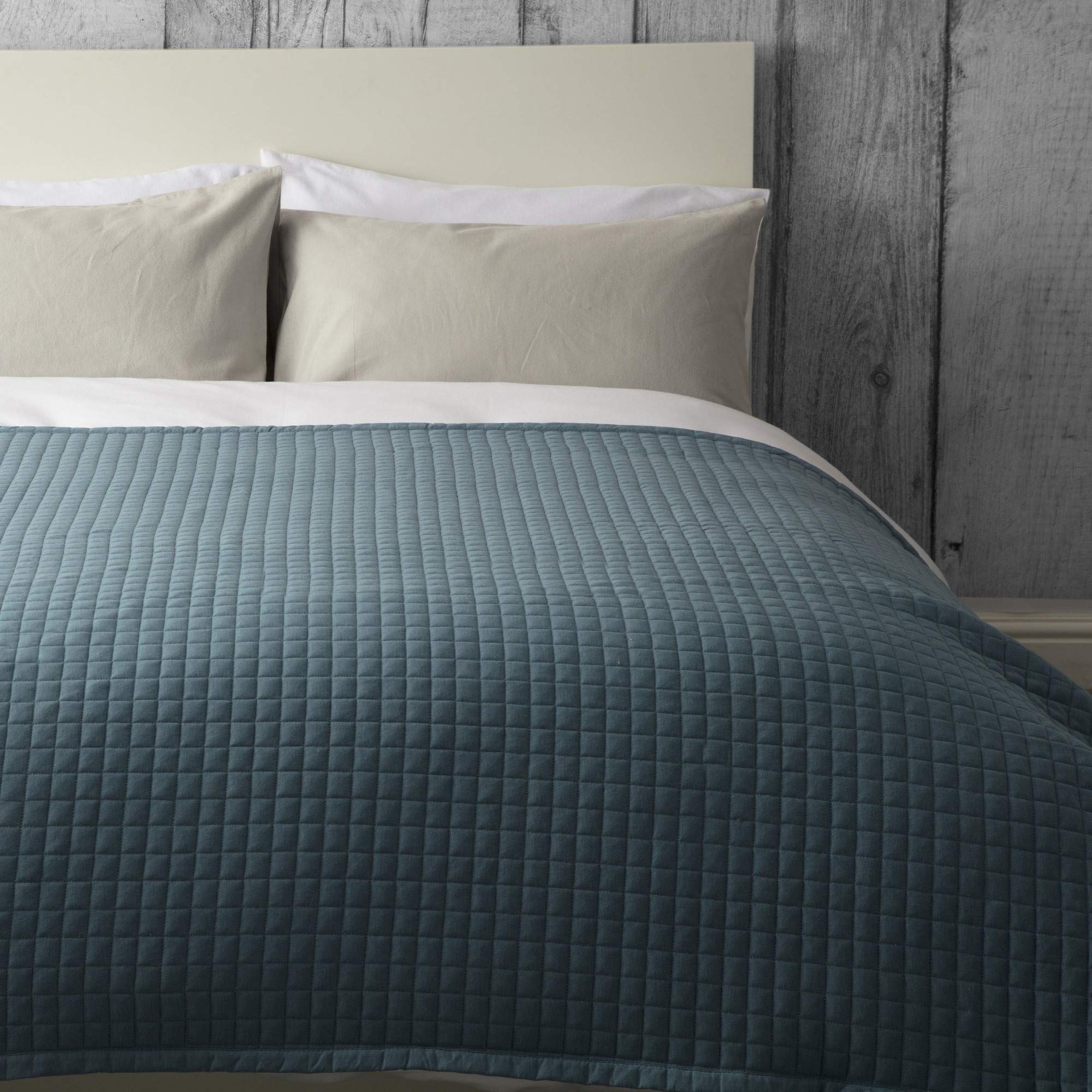 Belledorm Crompton Quilted Throw (One Size) (Cobalt)