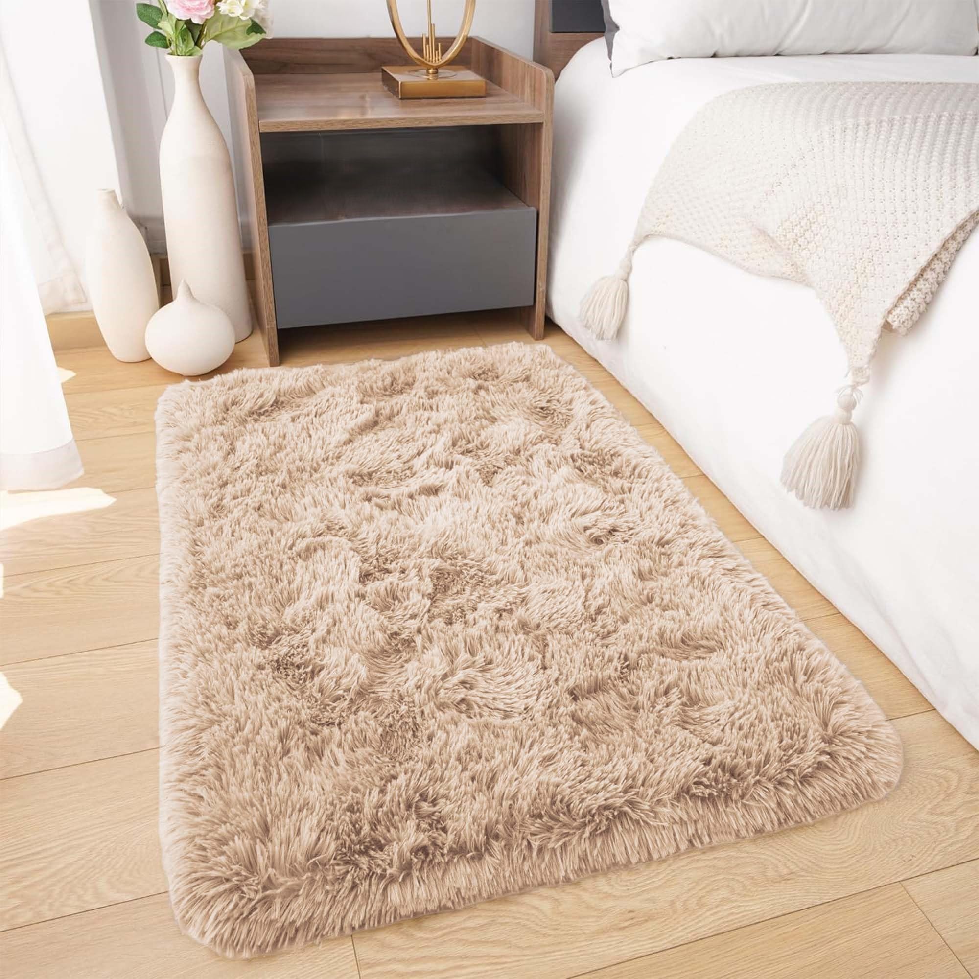 BedLooms Rugs Living Room Small 50x80 CM – Beige Area Rugs for Bedroom – Modern Super Soft Plush Carpets Fluffy Shaggy Rug for Lounge, Dining Room – Non Shedding Bedside Rug for Kids Room