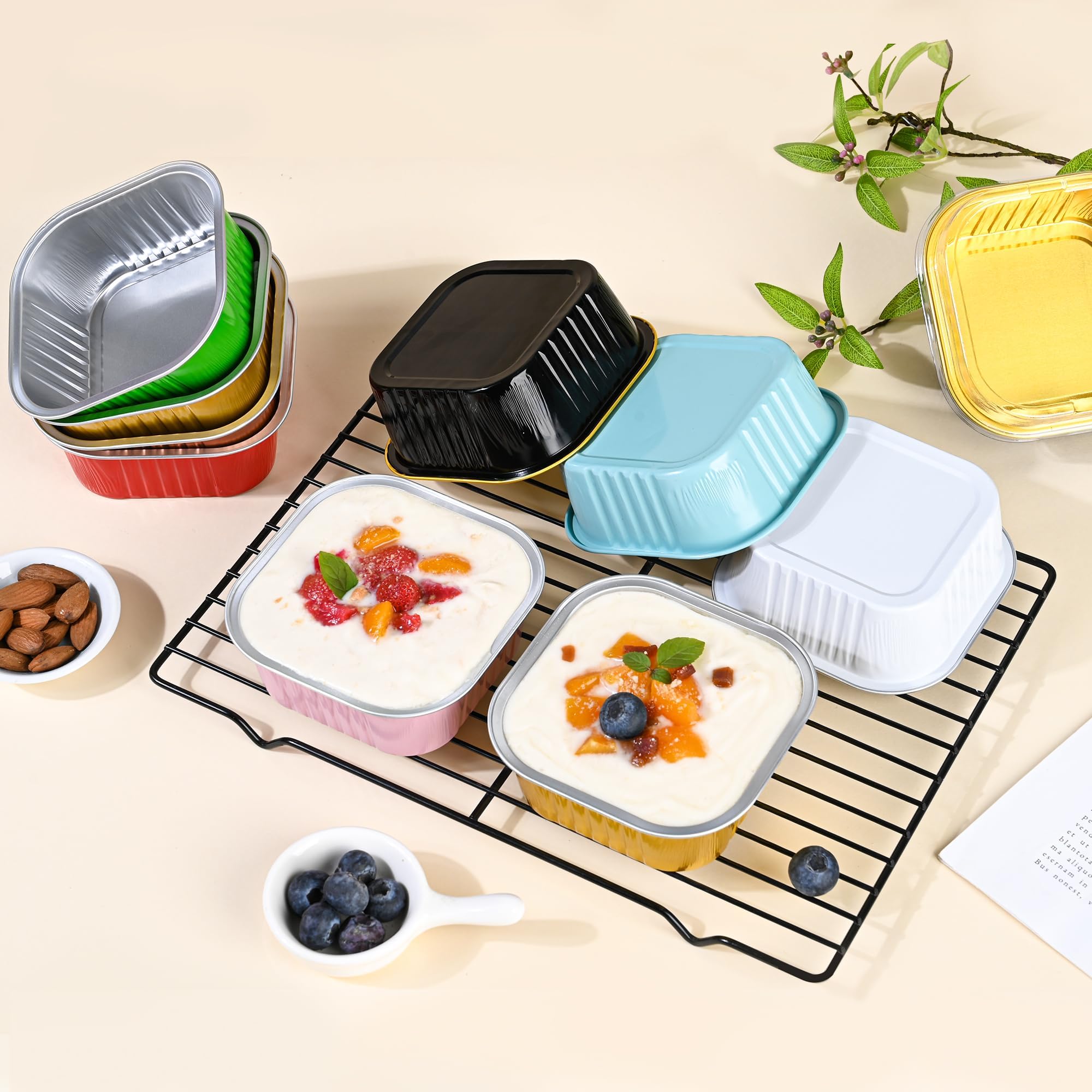 Paquete de 40 mini moldes para tartas con tapas, vasos cuadrados de aluminio de 5 onzas para hornear brownies, moldes de molde para magdalenas, moldes desechables para cupcakes de postre para bodas,