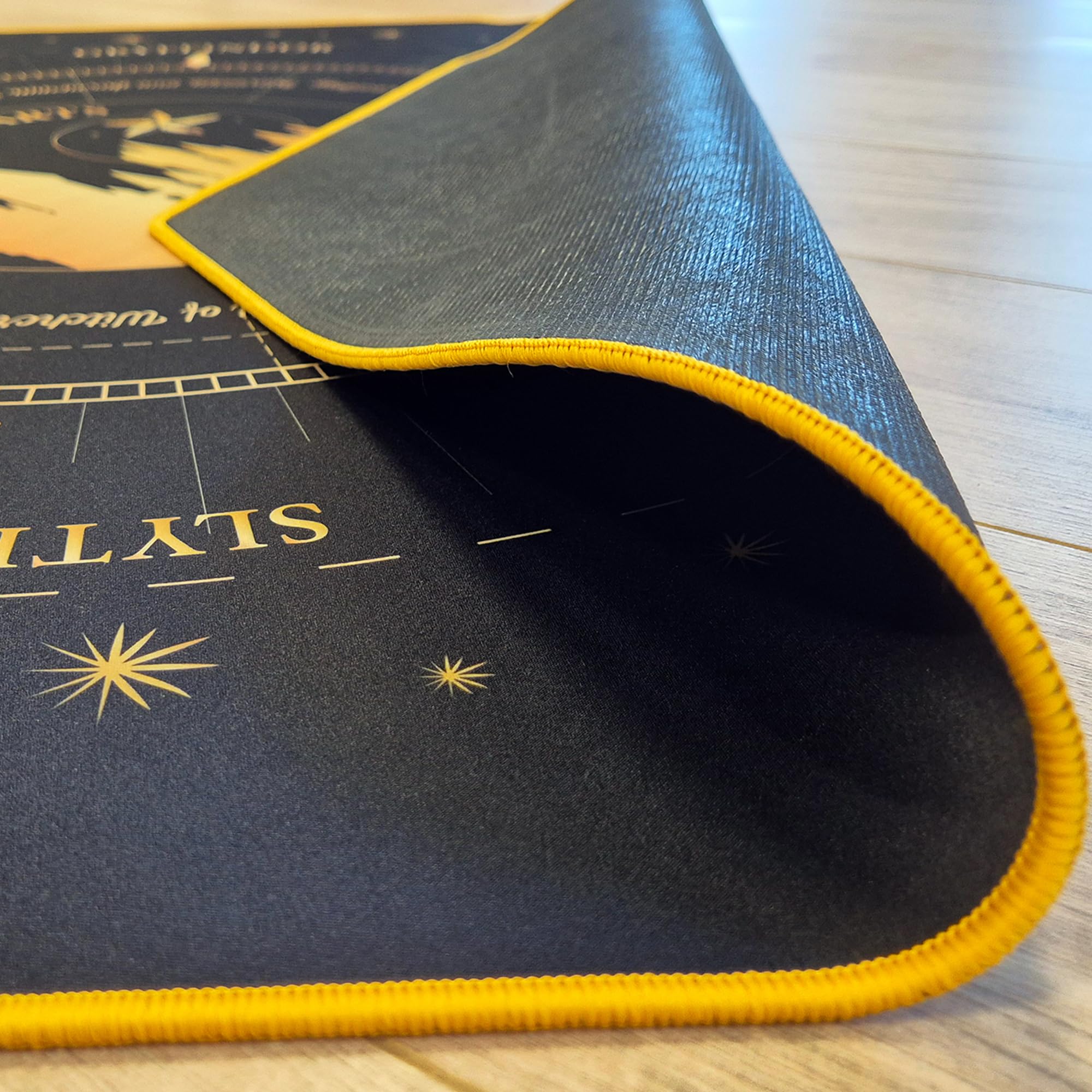 Subsonic - Alfombrilla para Gaming Harry Potter 100 x 100 cm - Antideslizante para sillas de Oficina - Alfombrilla Protectora para Suelos y Parqués para Habitaciones de Gamers - Fácil de Limpiar | Licencia oficial. Alfombra de protección de suelo y parque