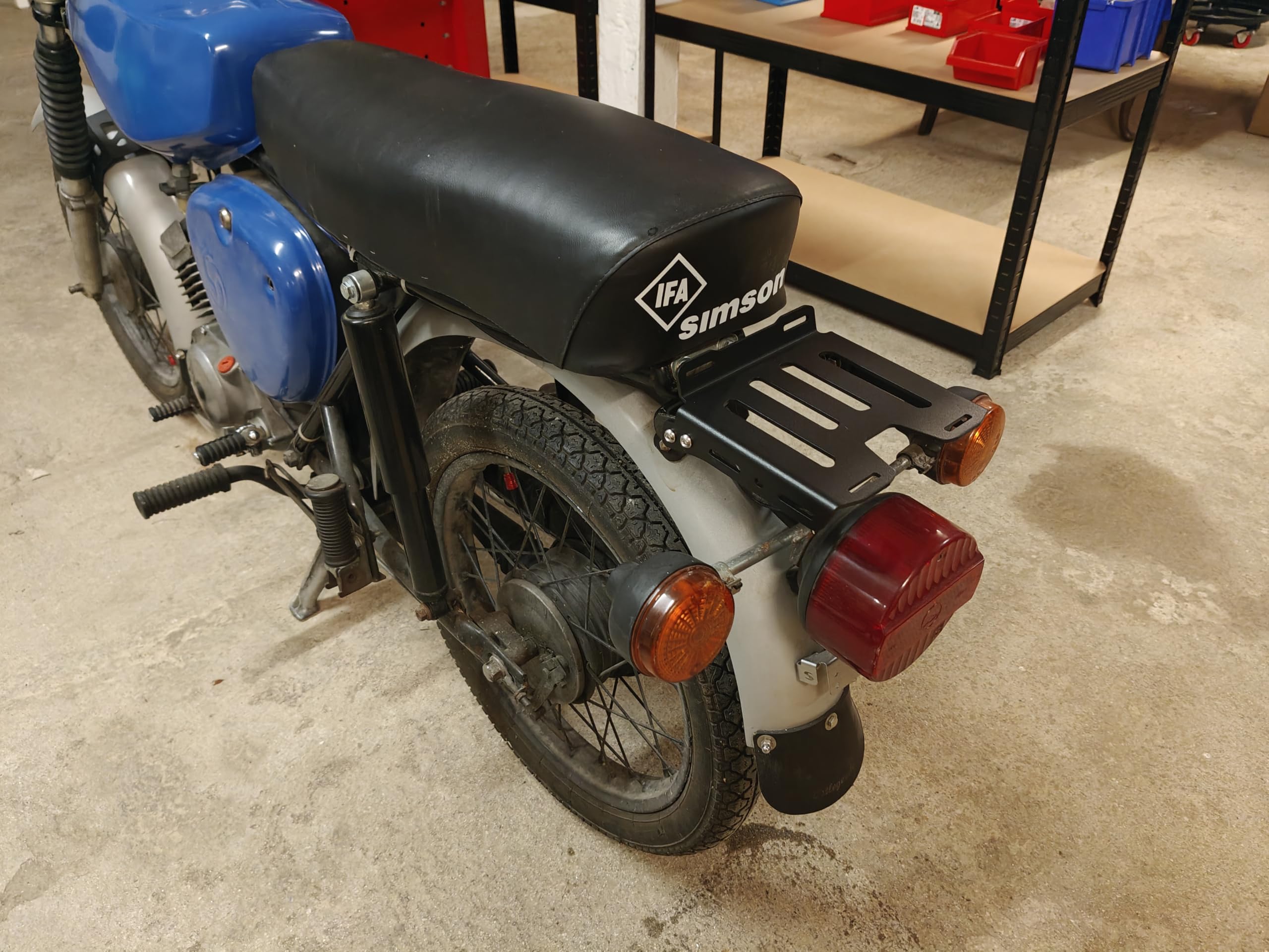 Gepäckträger „Rallye“ für Simson S50, S51, S70 – Stabiler Stahlträger, Custom Design, schwarz pulverbeschichtet (ohne Spanngurte)