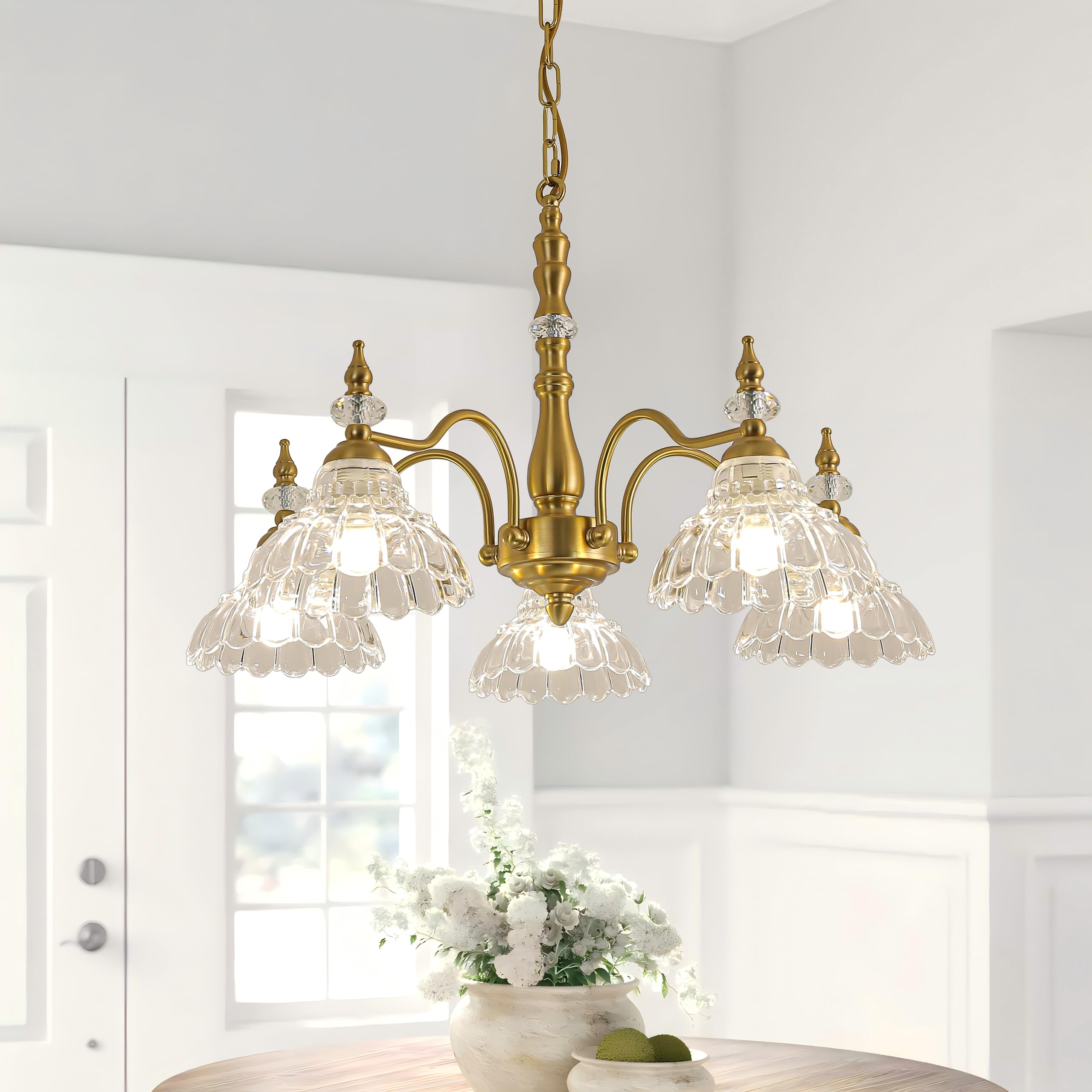 Esther Life Vintage Chandelier, 5-Light Gold Brass Crystal Chandeliers For Dining Room, Antique Victorian Chandelier With Glass Shade, Modern Farmhouse Light Fixtures For Kitchen Island Living Room