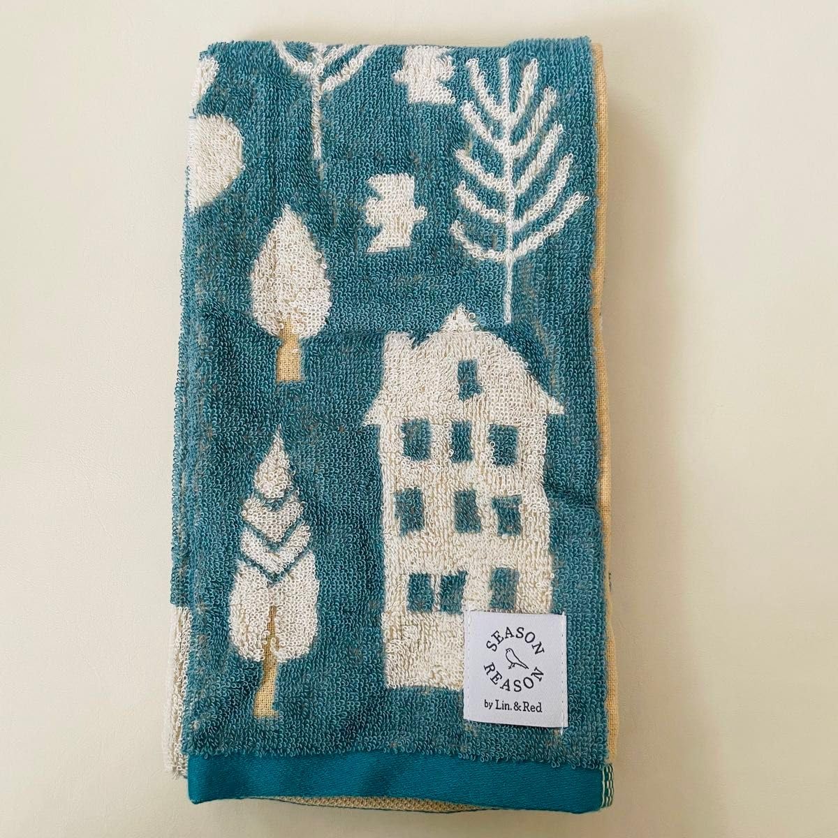 シーズンリーズン　バスタオル　森の動物たち　鹿　リス　木の実 新調したバスタオルたち🛀 しまむらでシーズンリーズンのバス