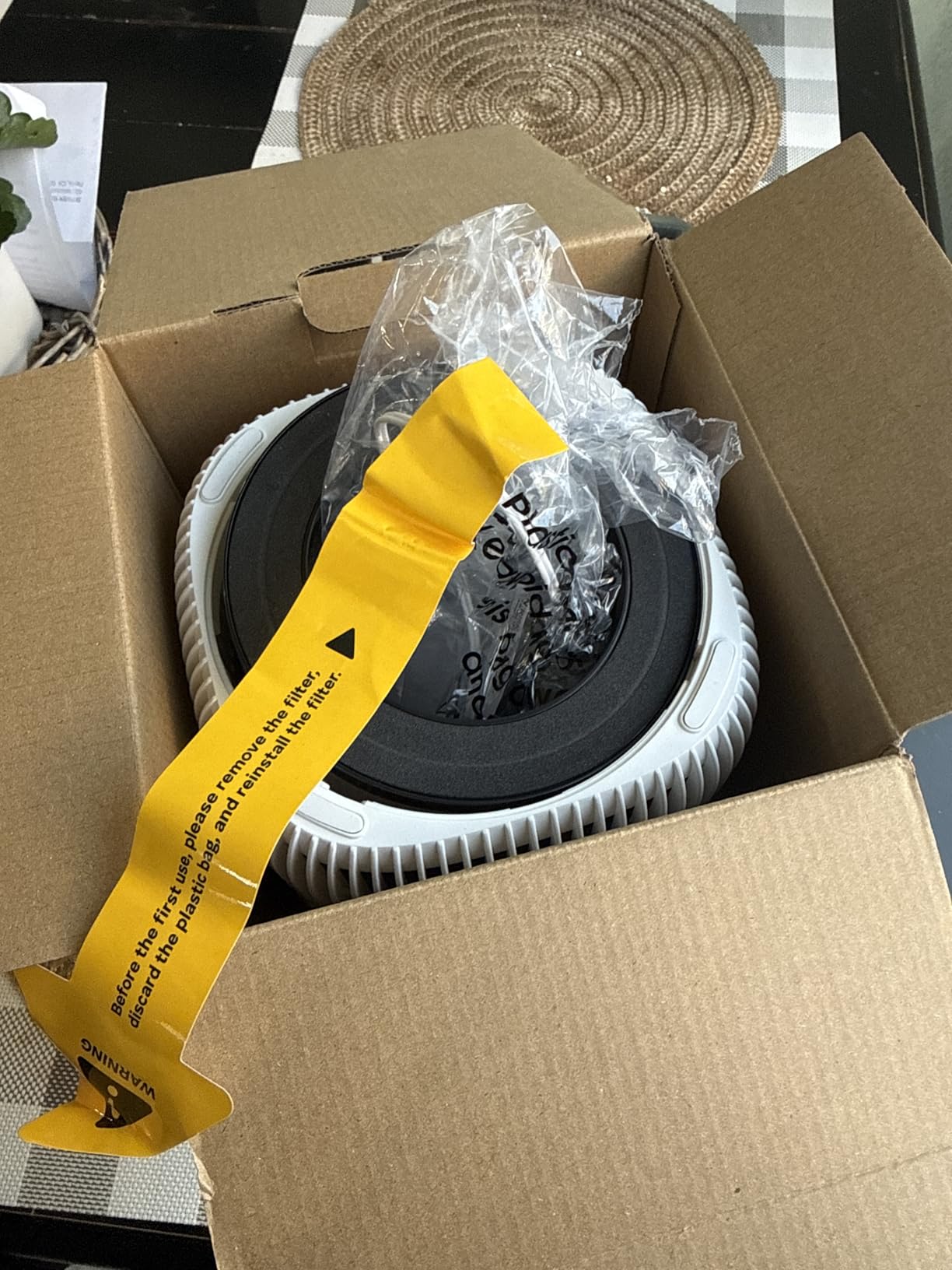 Delivered used open, AS NEW!