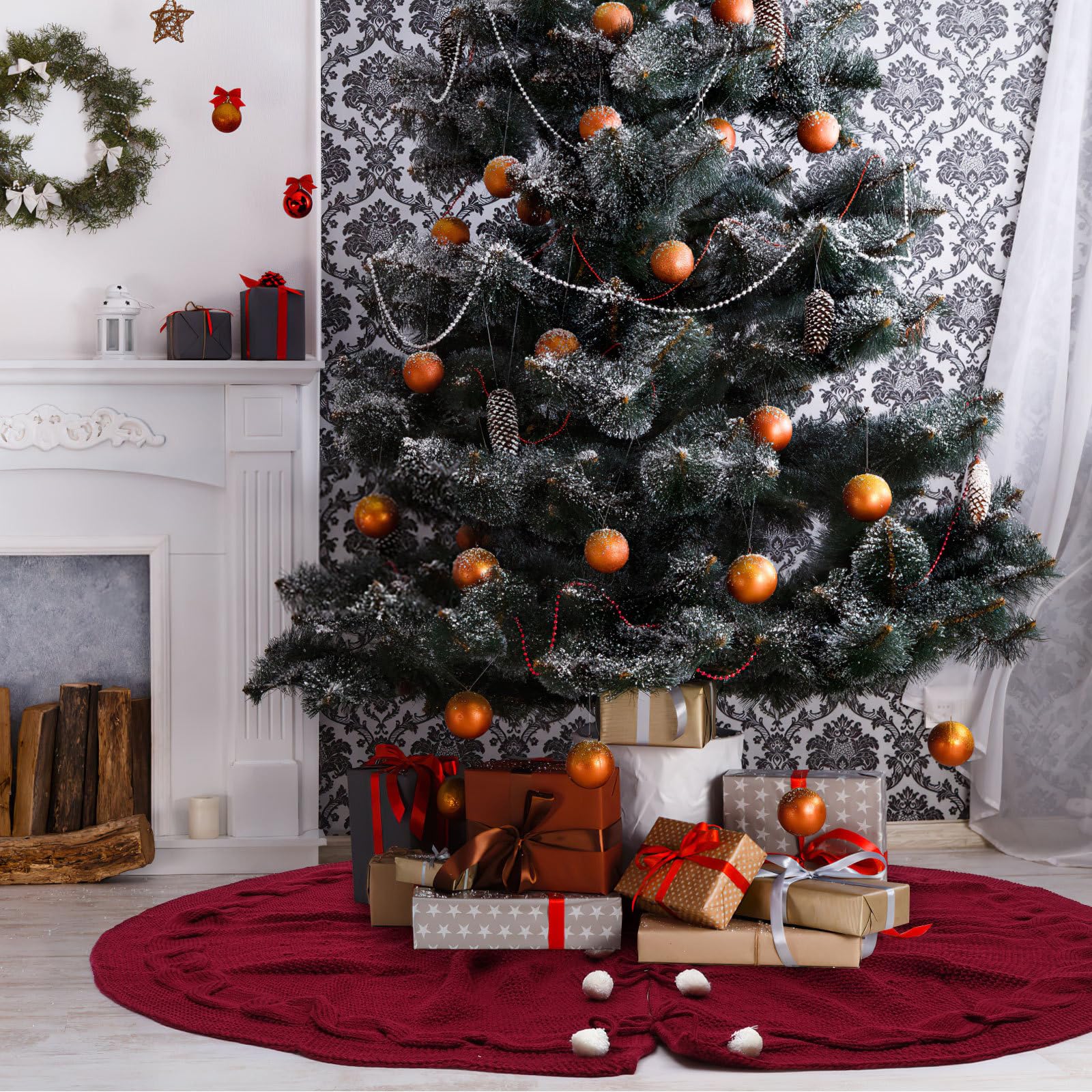 Kreative Weihnachtsbaum Schürze aus Vliesstoff in Rot Baumrock für Christbaum mit Abdeckung zur Weihnachtsbaumdekoration in Hotels und Geschäften