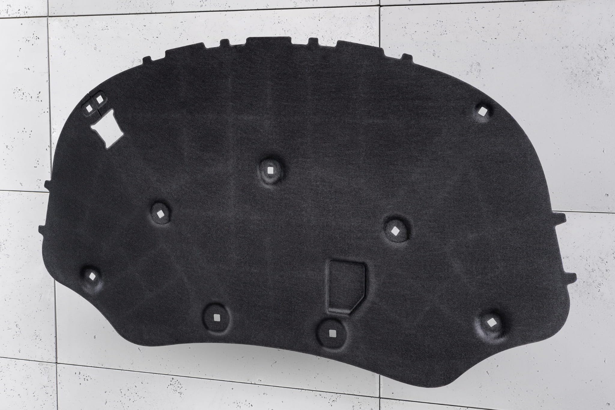 WYGŁUSZENIE MASKI ZE SPINKAMI VOLKSWAGEN PASSAT B6 3C SEDAN 2005-2010 3C0863831B