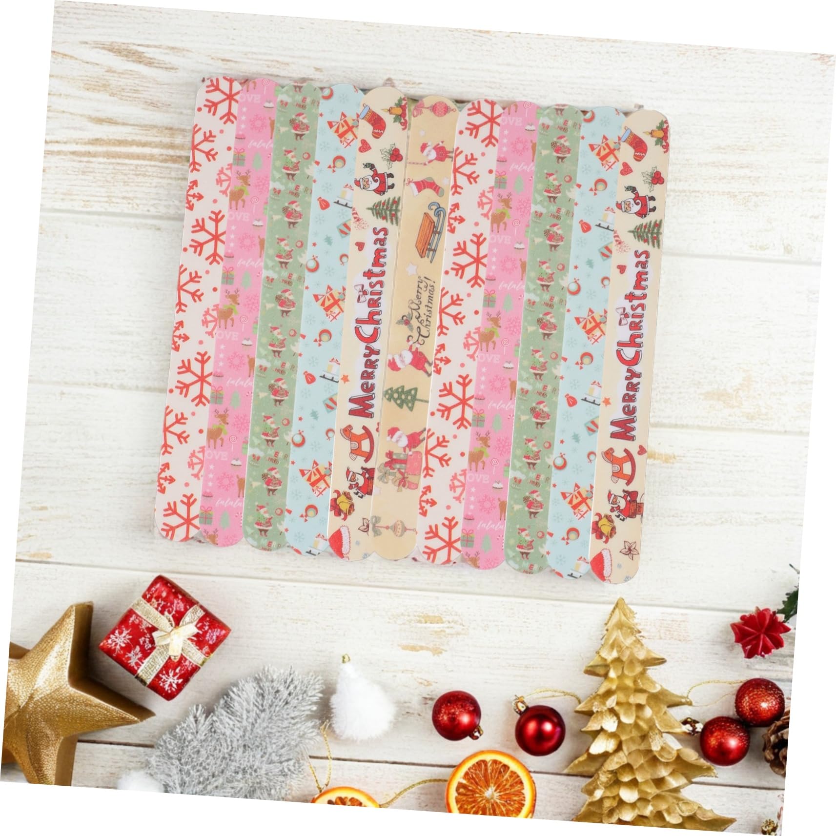 Nagelfeilen aus Eva mit Weihnachtlichen 24 Stück Maniküre und Pediküre Accessoire Zufälliger Stil für Zuhause und Natürliche Nägel