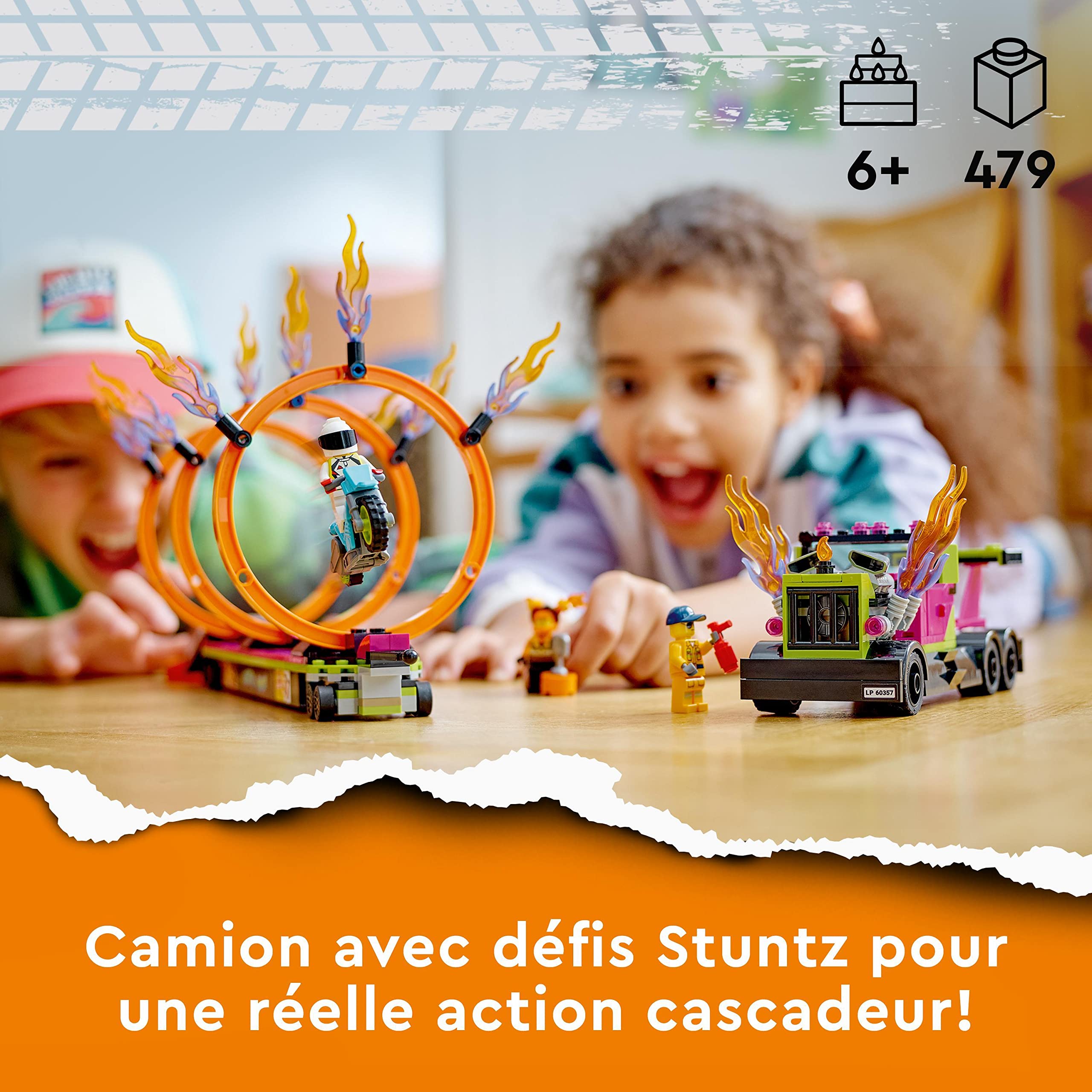LEGO 60357 City Stuntz Le Défi de Cascade : Les Cercles de Feu, Jouet Moto de Cascadeur avec Camion et Minifigurines, Cadeau pour Enfants 6 Ans, Set 2023