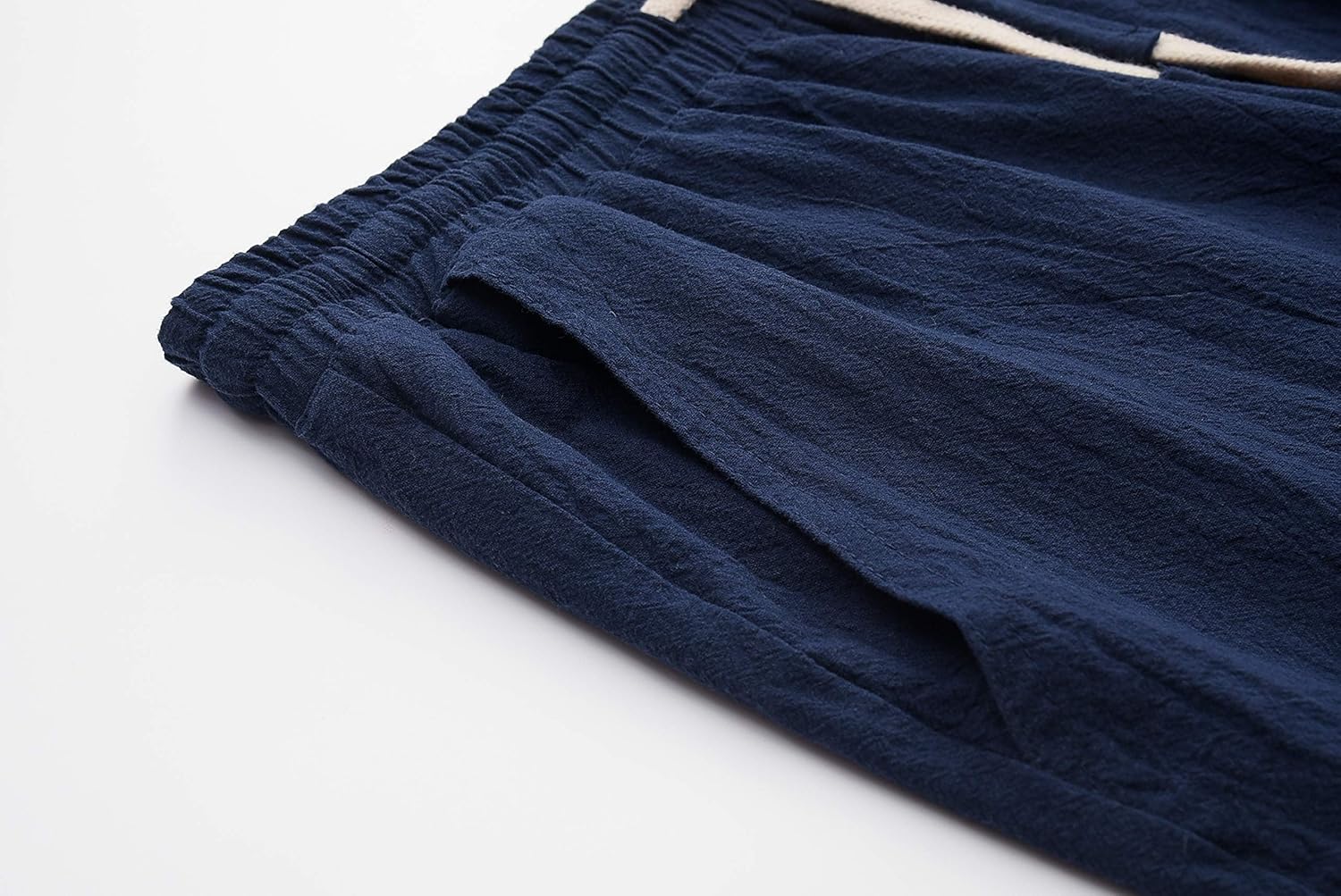 SIR7 Men's Linen Casual Classic Fit 11 Inch Inseam Elastic Waist Shorts with Drawstring - Image 4