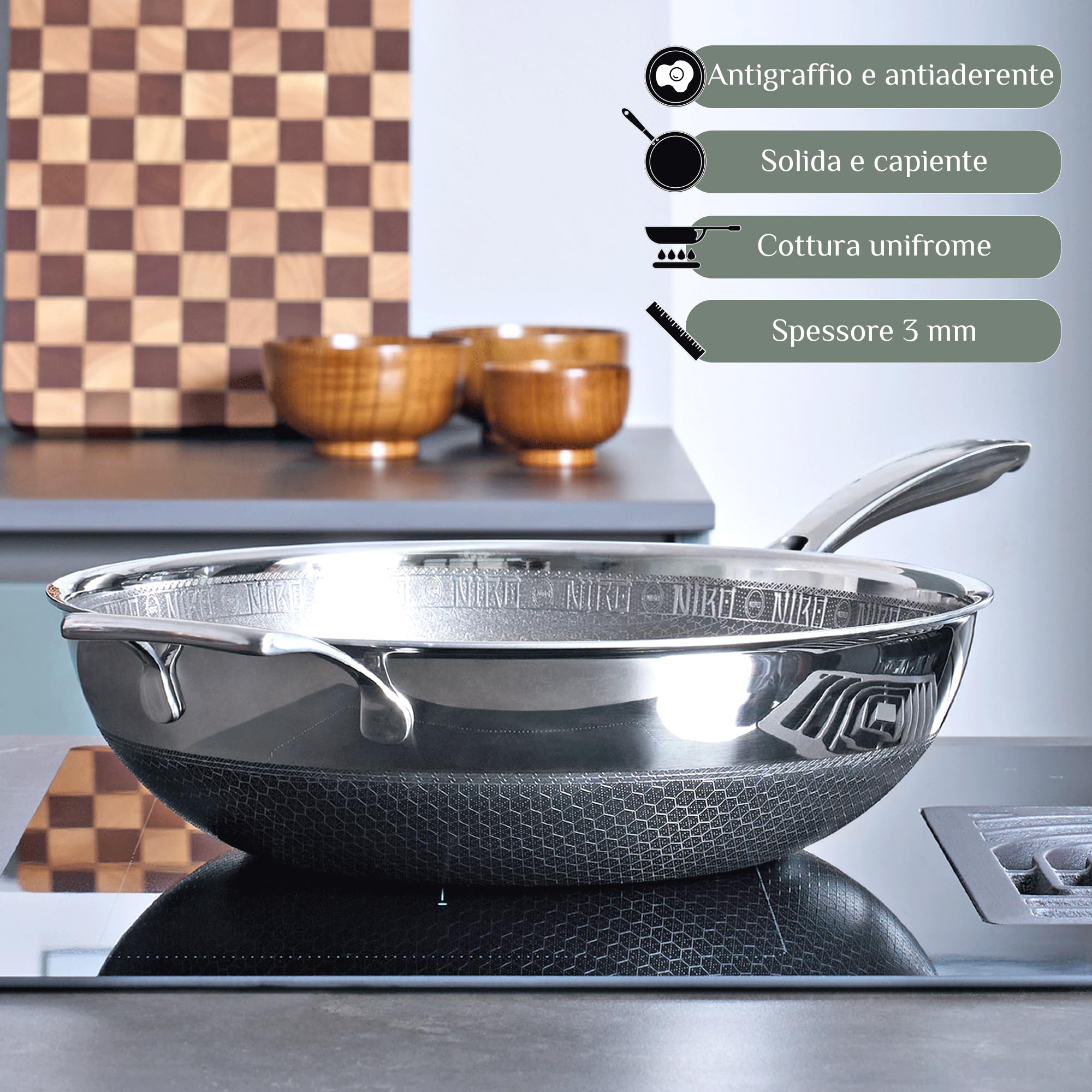 NIRO Wok Antiaderente Ø32 cm, Padella con Rivestimento Antigraffio, Triplo strato (Acciaio Inox e Alluminio), Per Piano Cottura Induzione, Ceramica, Elettrico, Gas e Forno, Manico Anti Scottatura