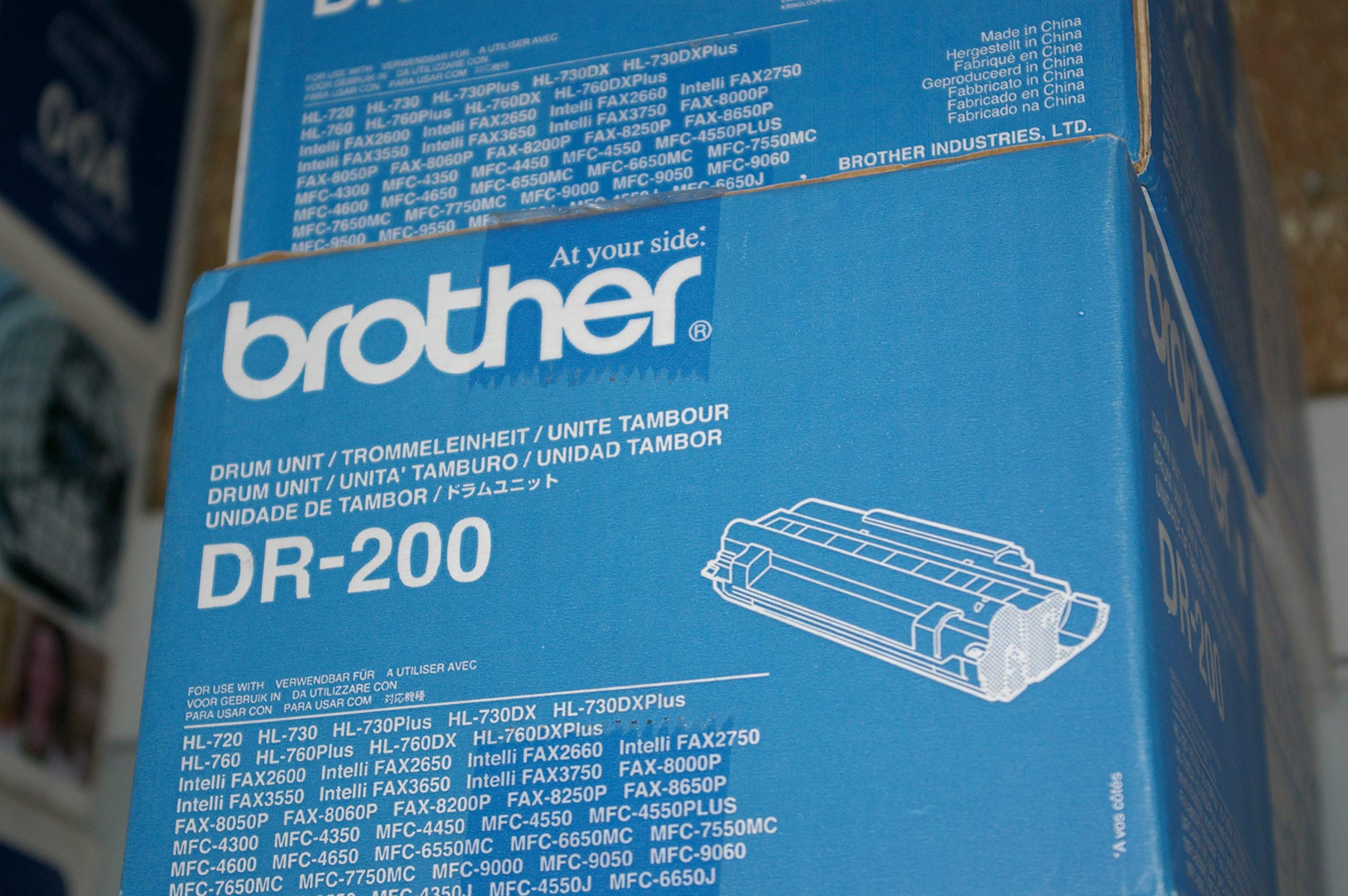 Kompatybilny bęben DR-200 (Brother DR200). Kompatybilny z Brother DR-200 Drum (Brother DR200) do drukarek laserowych i faksów Brother. Kompatybilny z Brother COM-DR200 Pasuje do modeli drukarek: INTELLIFAX 2600/2750/3650/3750, MFC 43550 0/4450/4550/4550+/