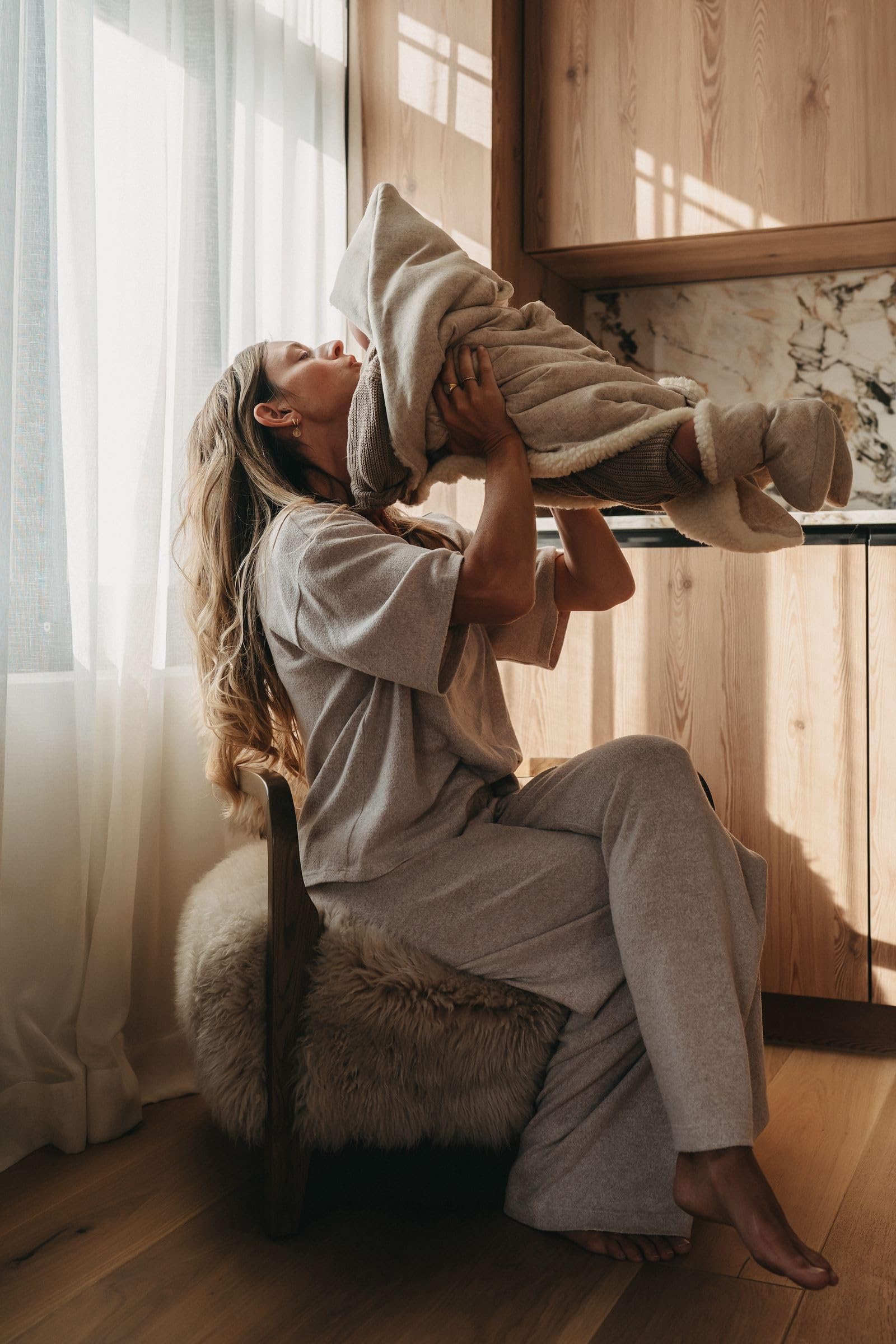 Oh!Possum Einschlagdecke Koala X-Large & Windel Blaubaer I Kuschelige Babydecke aus hochwertiger Schurwolle I Wärmende Wickeldecke für Neugeborene Kleinkinder I für Autositz, Kinderwagen & Zuhause