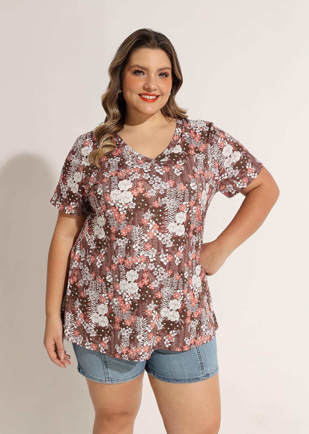 CARCOS Womens Plus Size Tops Basic Summer Shirts Short Sleeve V Neck Tunics Casual T-Shirt Loose Fits XL-5XL - Image 3