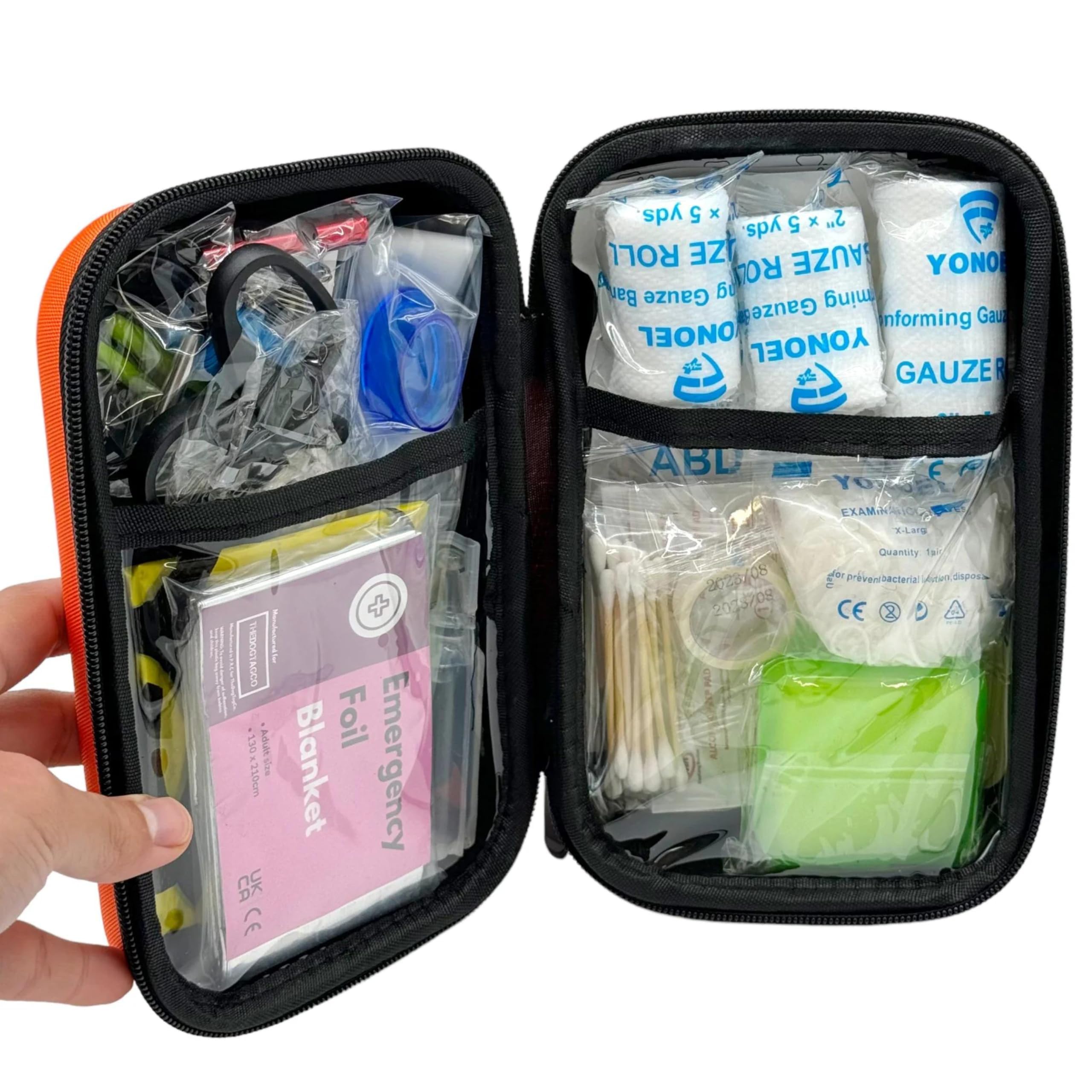 TheDogTagCo Kit de primeros auxilios para perros, más de 40 suministros de salud, compacto y portátil, prepárate para cualquier emergencia de mascotas V2