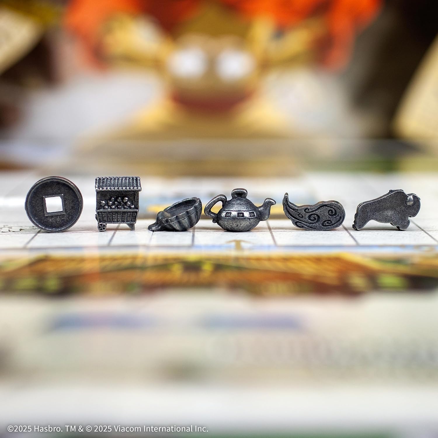 CLUE: Avatar The Last Airbender Board Game, Play as Aang, Katara, Zuko & More, Explore Iconic Locations Like Ba Sing Se to Uncover Where Appa Has Vanished, Official Nickelodeon Merchandise for Ages 8+