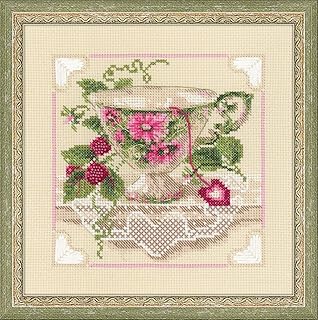 RIOLIS - Raspberry Tea 1476, Cross Stitch Kits 7,87" x 7,87", Cross Stitch Kits for Beginners & Advanced, Crossstitching Kit Adult, Embroidery Counted Stitching Kit