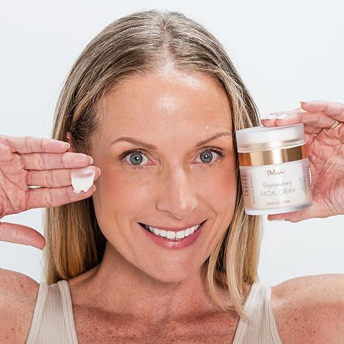 Miniatura 4 de Deluvia Crema facial rejuvenecedora | Aloe Vera orgánico, aceite de coco, vitamina C + E | Minerales del Mar Muerto | Loción facial diaria para piel