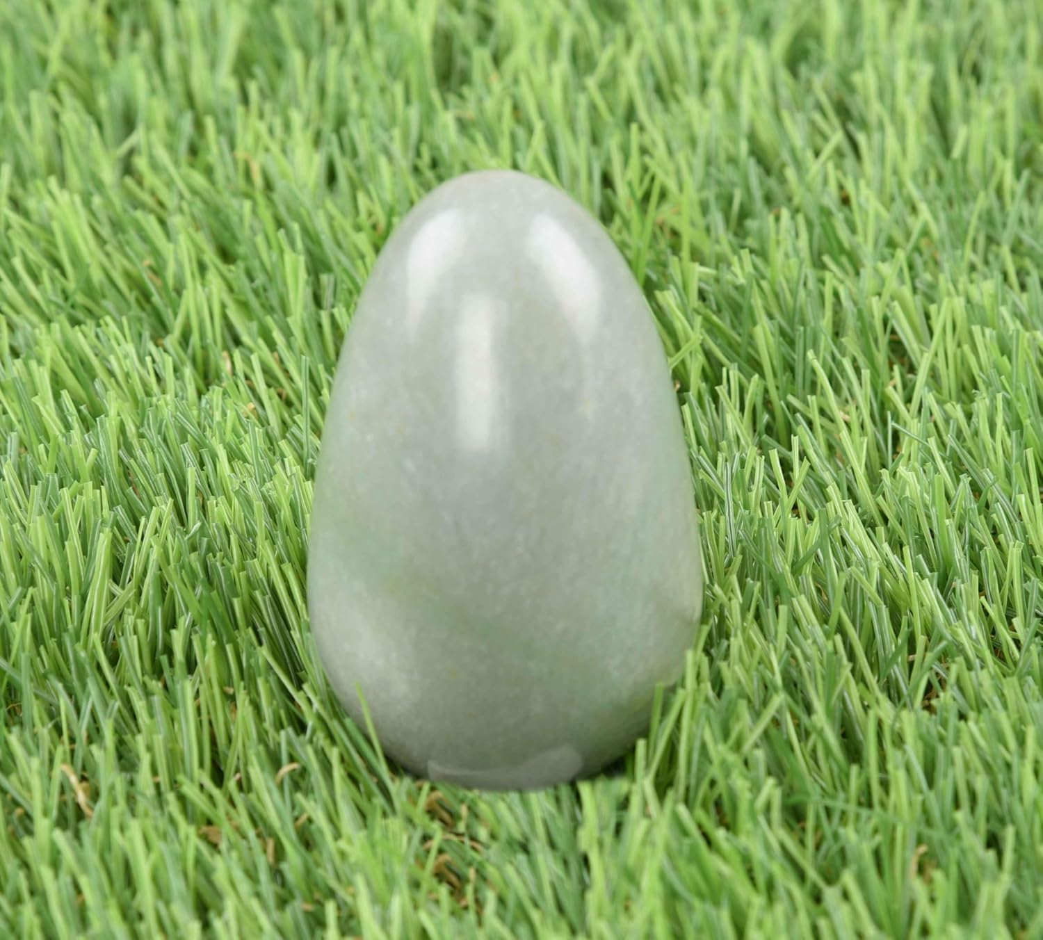 Blessfull Healing Reiki Healing Gemstone Feng Shui Spiritual Gift Green Aventurine Egg Shape Stone 60 to 65 mm Approx