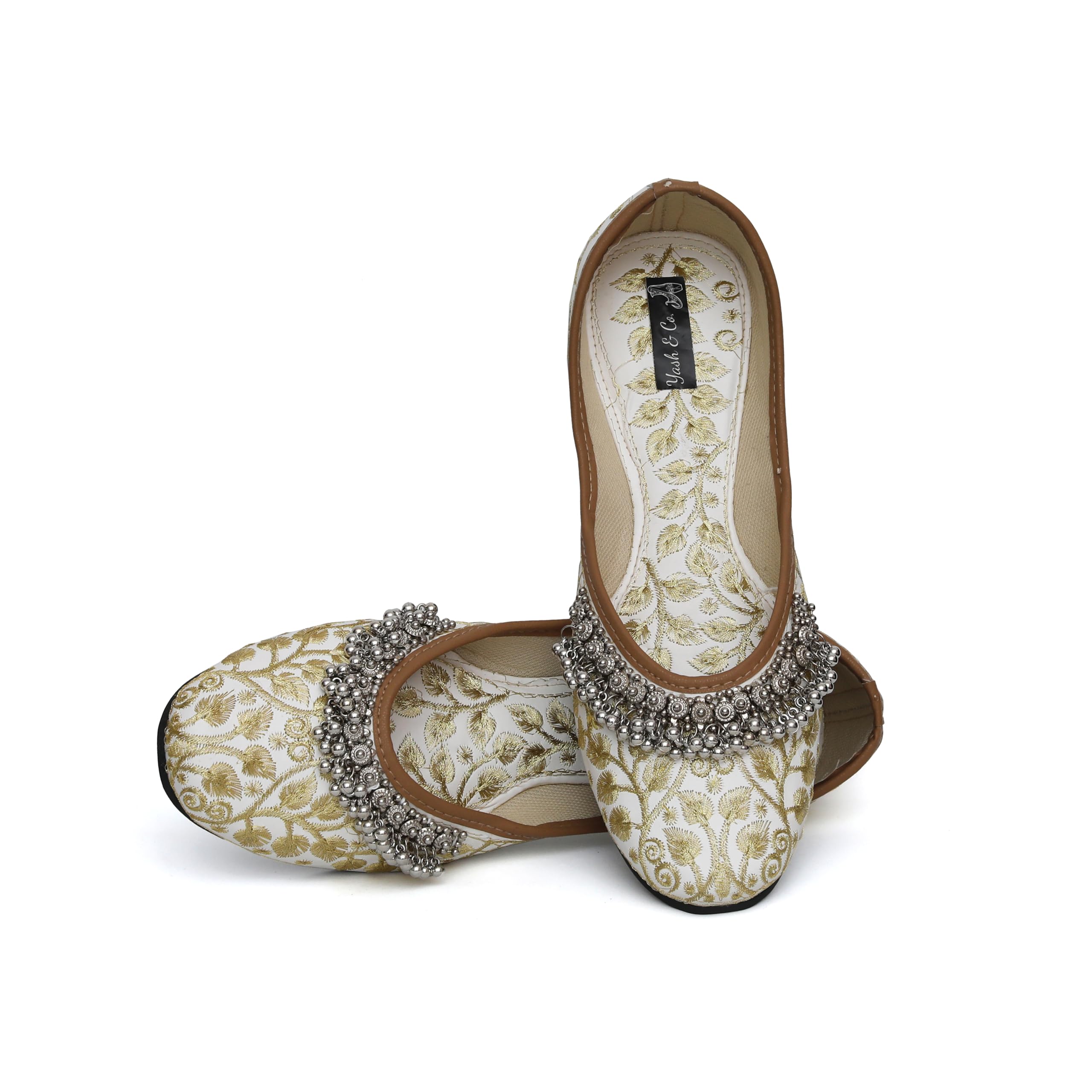 Rajasthani Embellished Payal and Ghungroo Jutti Mojari | Hand Crafted Jutti | Women Ethnic and Traditional Mojari Jutti | Elegant and Comfortable Jutti White & Gold-image-38