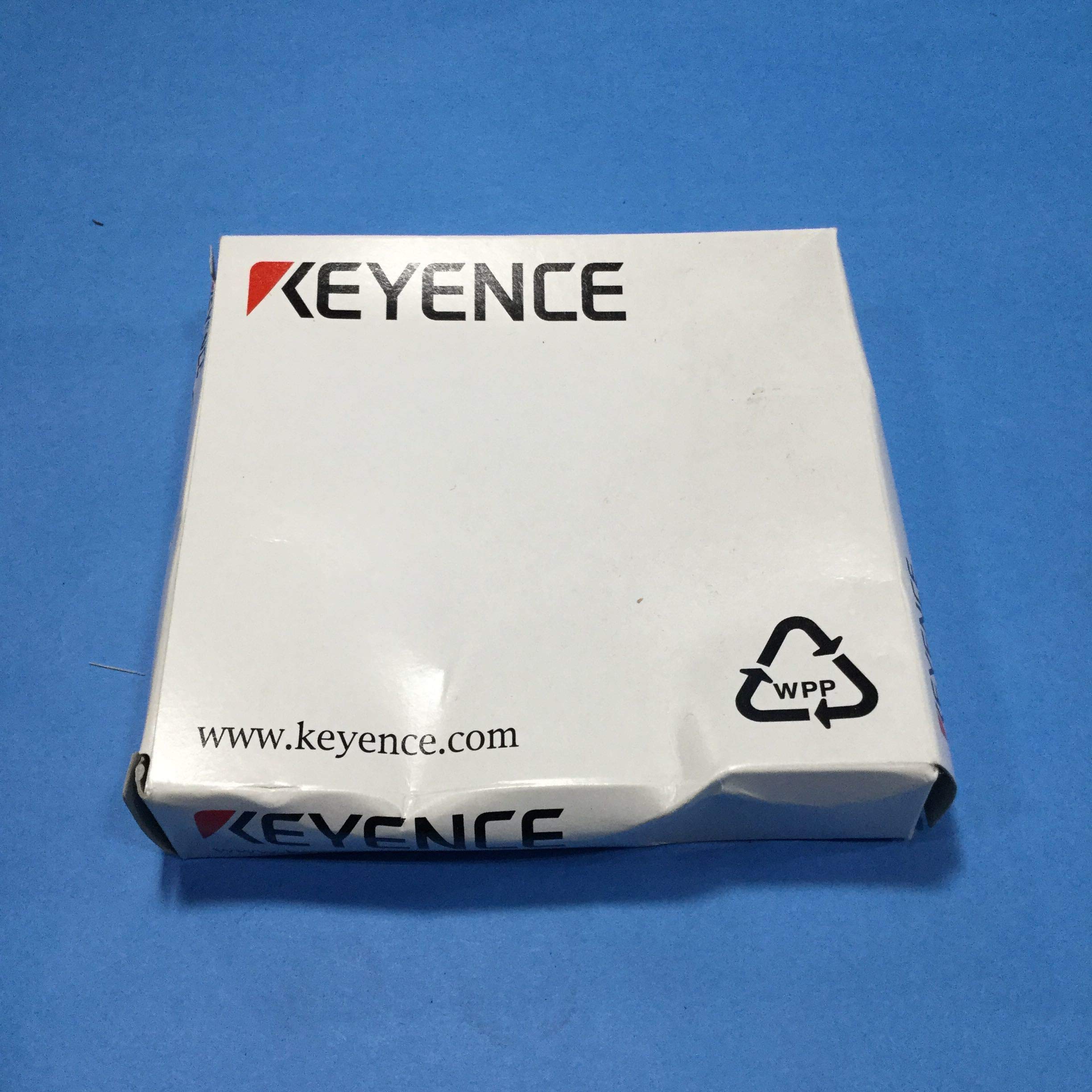 Amazon.com: KEYENCE Corp OP-76874 Soporte de montaje de cabeza A