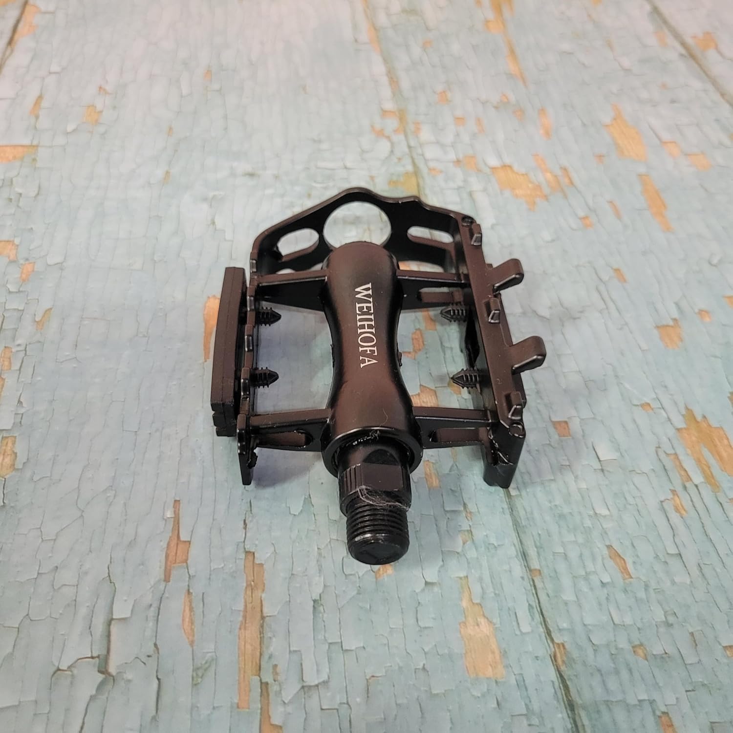 WEIHOFA Bicycle pedals Universal 9/16-inch wheelbase, suitable for mountain bikes, road bikes, and city bikes.