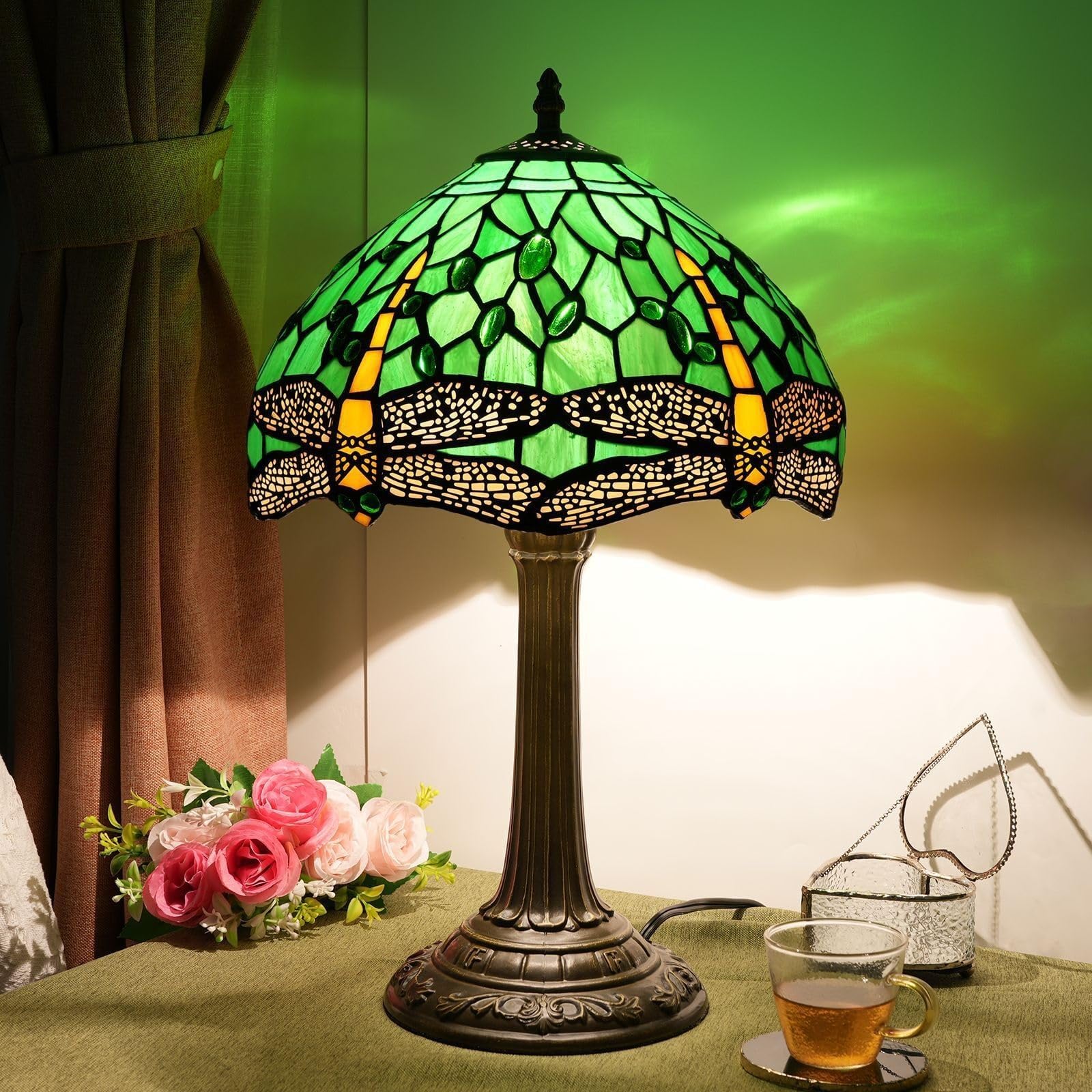 Crecobo Tiffany Lamp Stained Glass Table Lamp 12 Inch Green