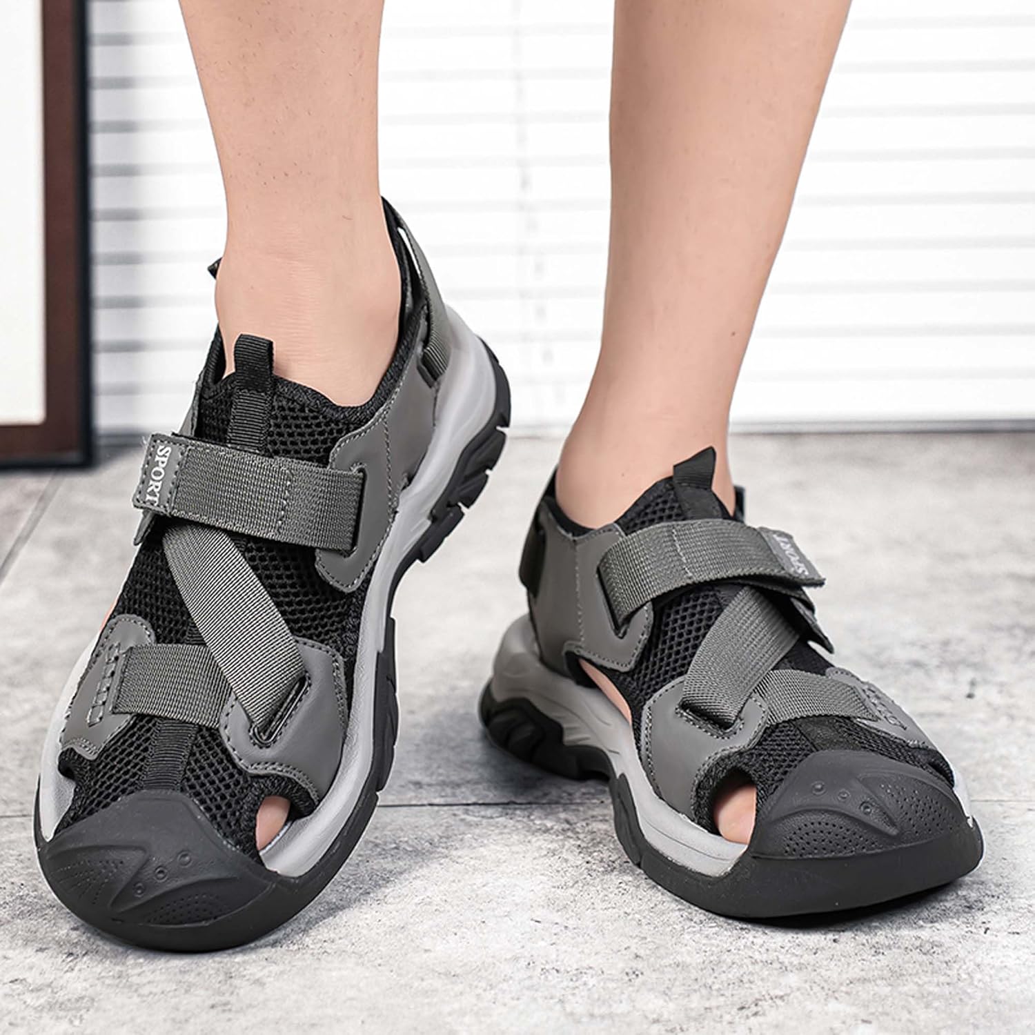 Mens Closed Toe Sandals Casual Sport Sandals Handmade Sandals Outdoor Walking Driving Adjustable Sandals Non-Slip Beach Shoes,Men's Sandals Large Size - 5-14 US Sizes