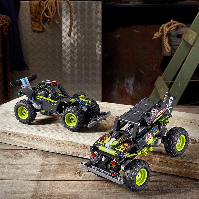 Foto 8 de 8 de LEGO Technic Monster Jam Grave Digger 42118 Model Building Kit for Boys and Girls Who Love Monster Truck Toys