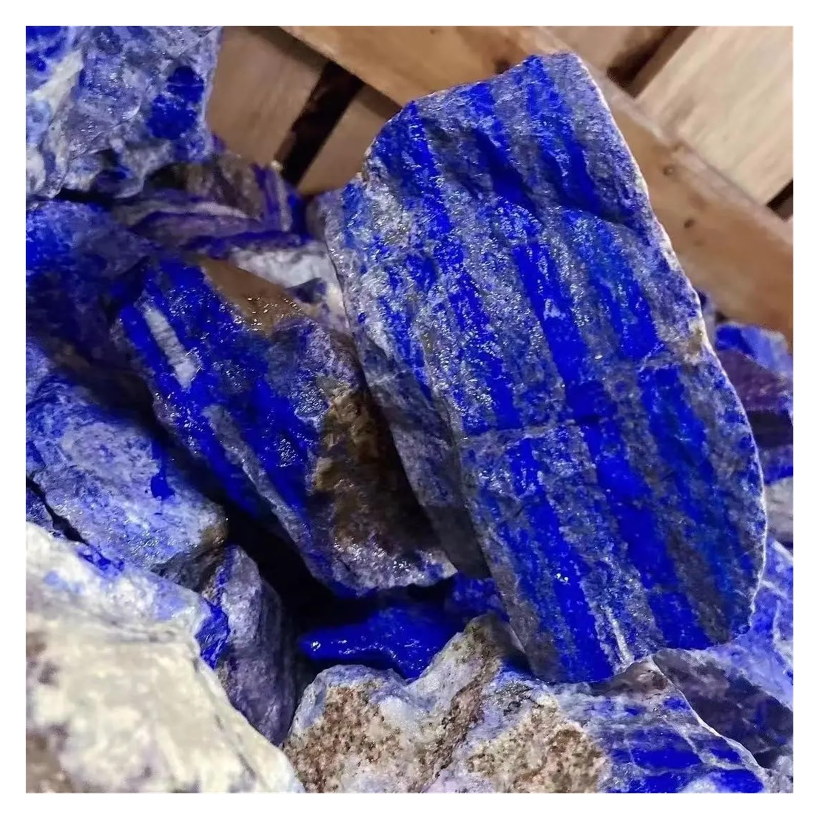 ラピスラズリ　原石　1kg Amazon.co.jp: 1個 1-1.3kg ラピスラズリ原石、水晶原石 Gemstone