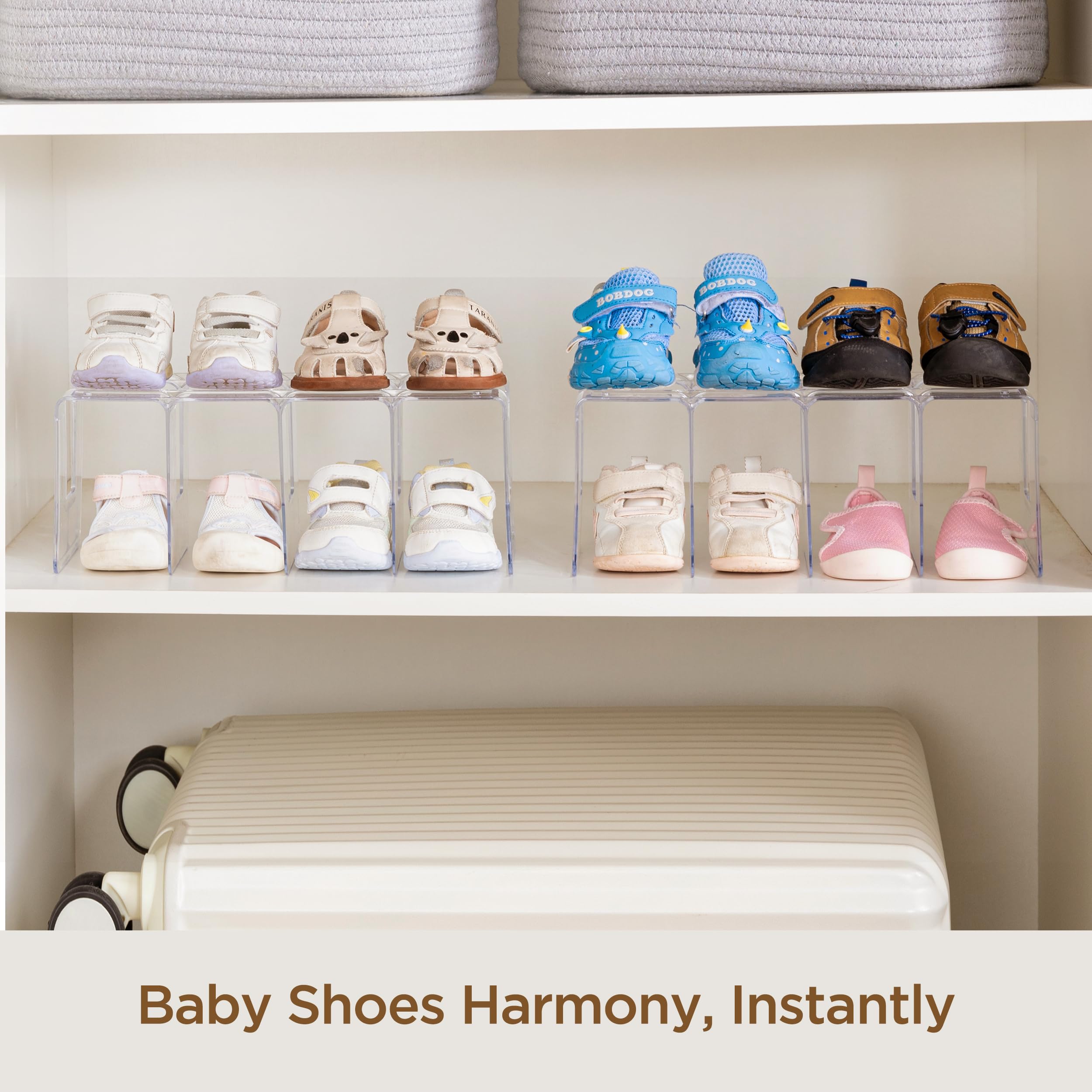 Zapatero de acrílico transparente para niños para organizadores y almacenamiento, zapatero pequeño de 4 secciones para zapatos de bebé para niños pequeños, estante apilable para zapatos 2