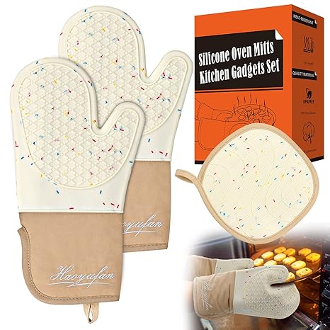 HaoYuFan Silicone Oven Mitts and Pot Holders Sets, Double Layer High Temperature Resistant Hot Pads and Oven Mitts, Cotton Lined Pot Holders and Oven Mitts Sets for Cooking, Grilling etc, Beige 3 Pcs