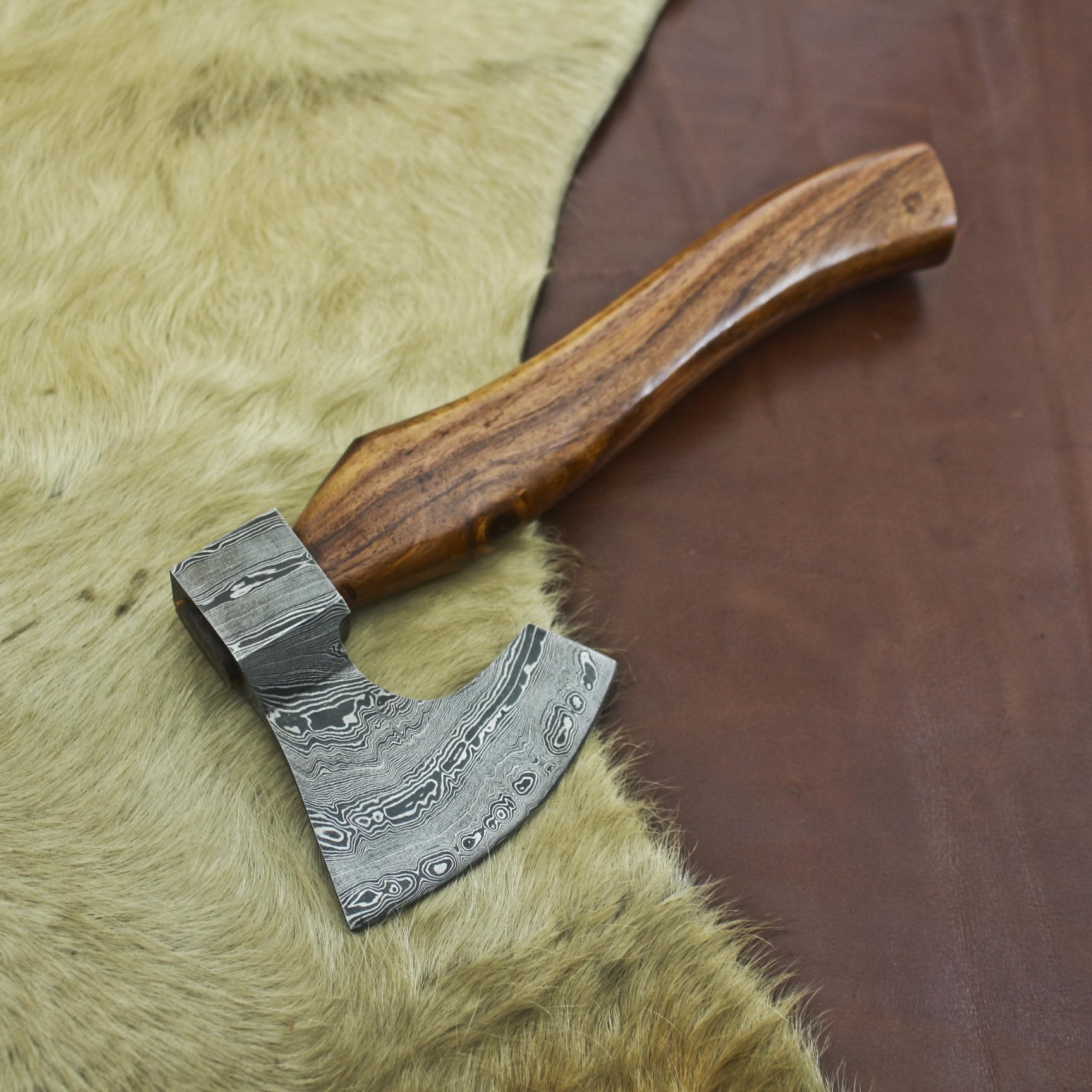 Nesmo - 012 Damascus Steel 11'' Mini Axe with Wooden Handle Damascus Axe for Splitting and Cutting Wood, Camping Axe, Throwing Axe, Vikinng Axe, Gift for Him