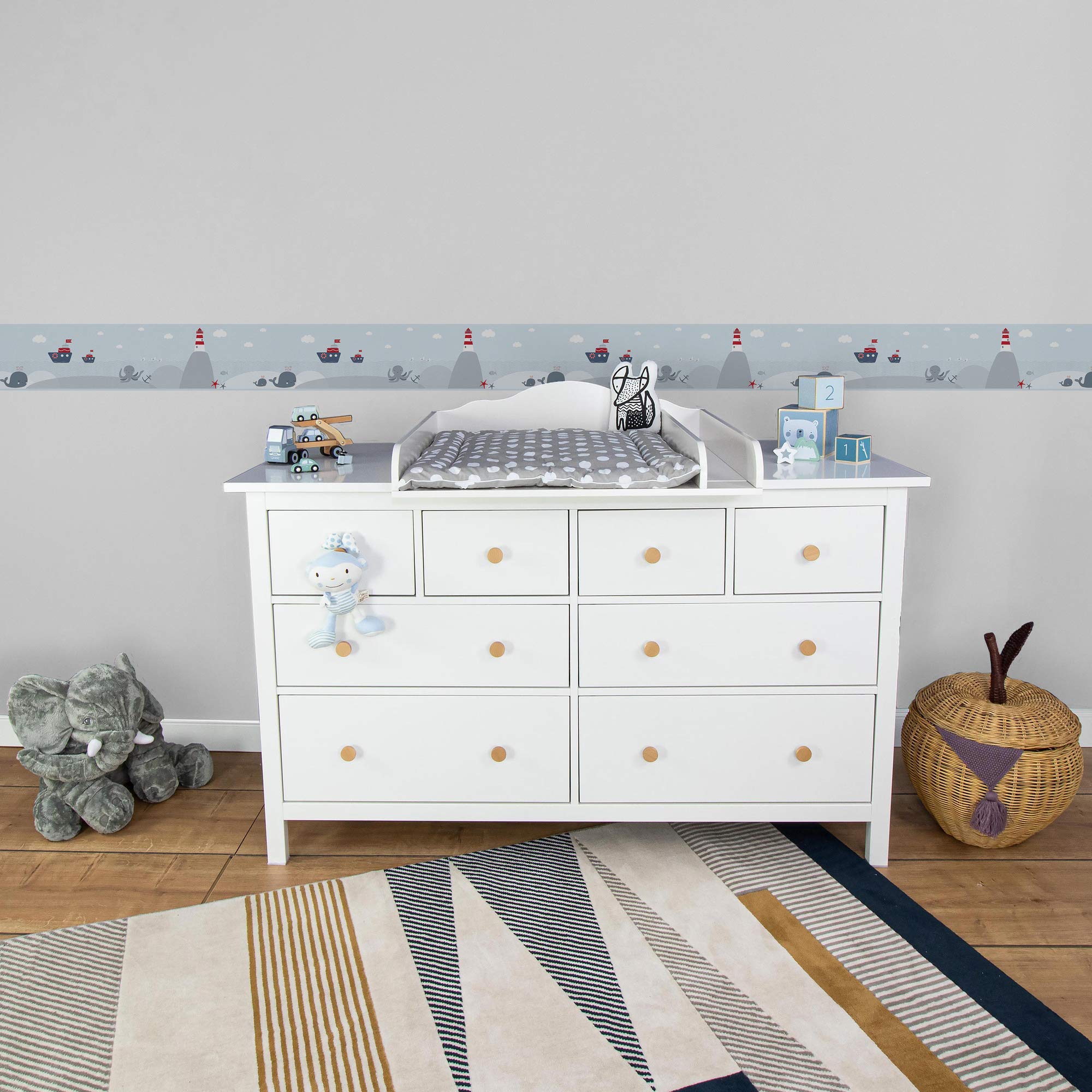 A.S. Création selbstklebende Bordüre - Papierbordüre mit kinderfreundlichen Motiven in Grau, Rot und Blau - auf 5,00 m x 0,15 m je Rolle