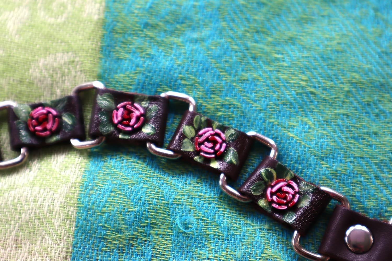 Pretty Unique Adjustable Brown Leather Wrapped Link Cuff Bracelet with Pink Rose Studs Hand Painted Accents Romantic Boho Jewelry for Women Teen Girls
