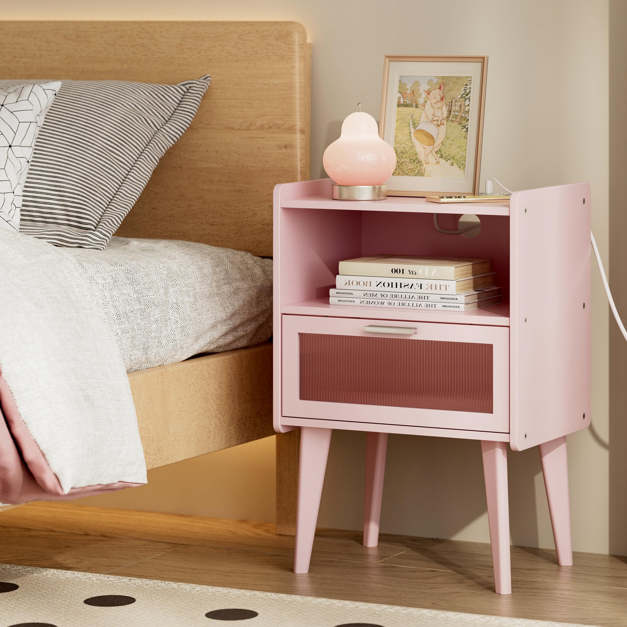 Amazon.com: MMEOLUOOK Nightstand with Charging Station