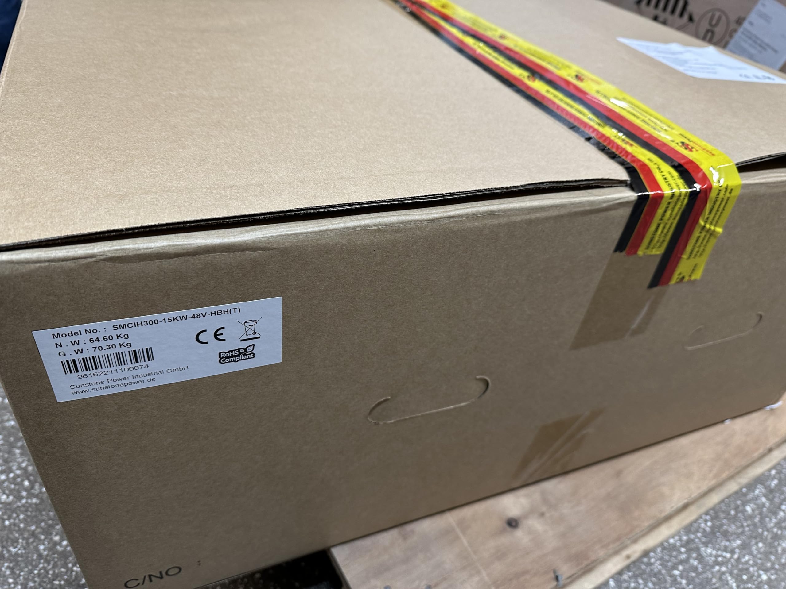 Sunstone 3-phasiger Hybrid-Wechselrichter 15KW Notstromaggregat, Anschluss an Niedervolt-Batterie 48V, Solaranlagen für Eigenverbrauch (ohne) Netzeinspeisung (mit Smartmeter & Modbus-Dual-Box)