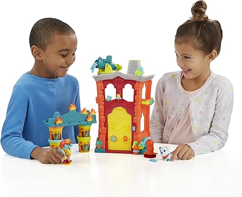 Miniatura 3 de Play-Doh Town Firehouse Casa de juguete