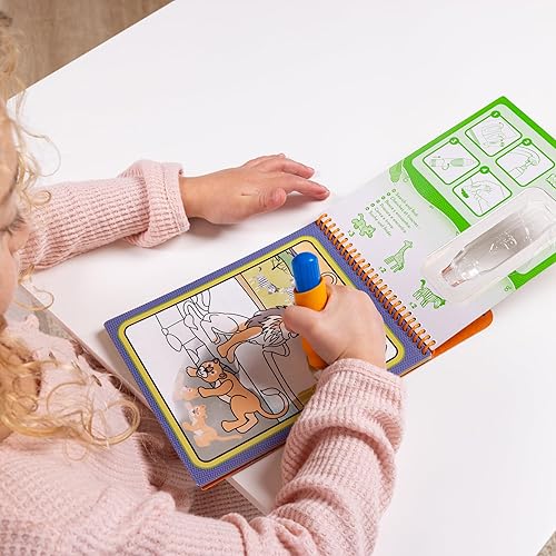 Miniatura 8 de Melissa & Doug On The Go Water Wow! Almohadilla de actividades reutilizable para revelar el agua - Safari - Certificado FSC